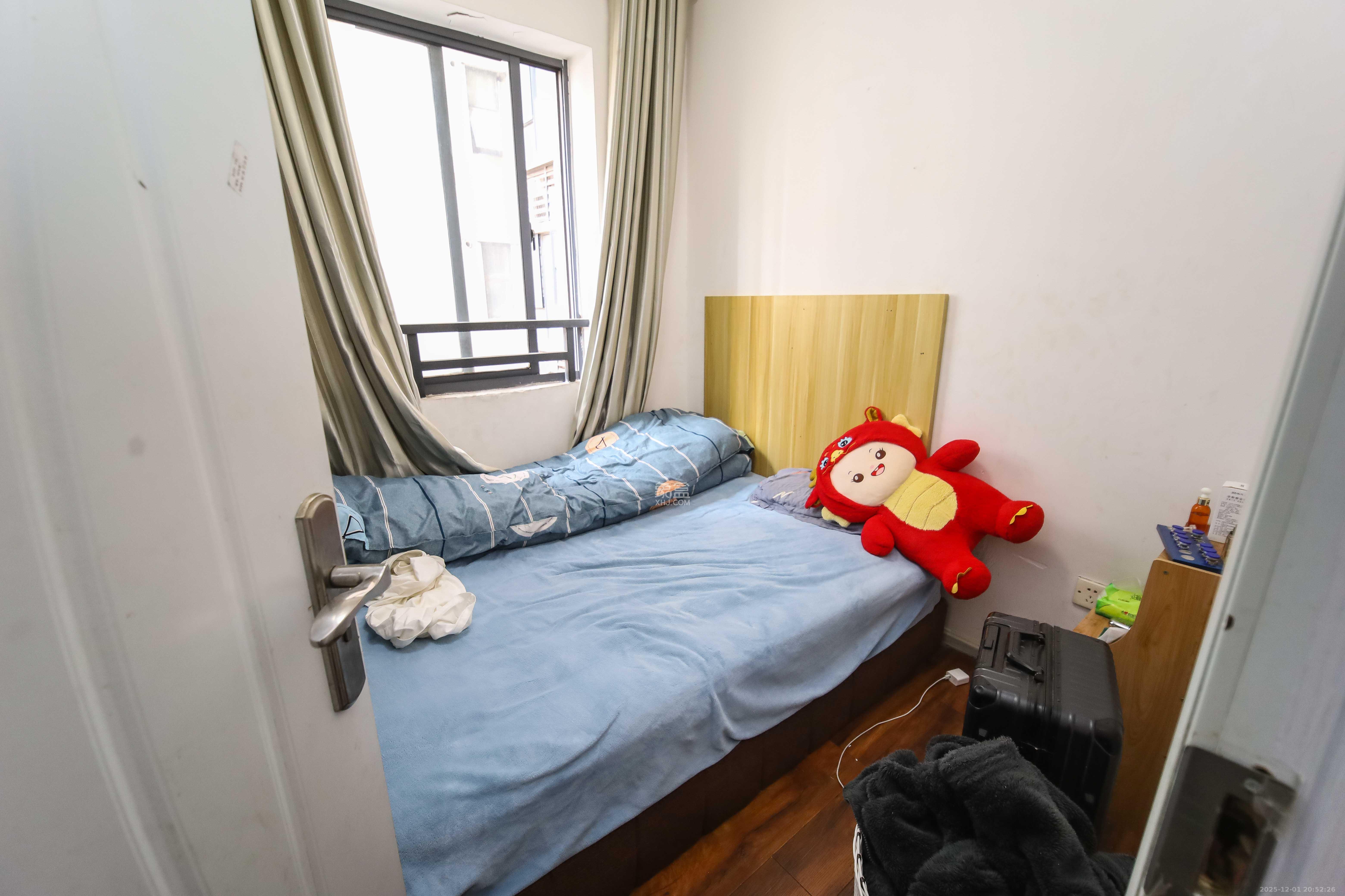 鸿基橄榄君庭 3室1厅1卫 85.0万 鸿基橄榄君庭 3室1厅1卫 85.0万卧室