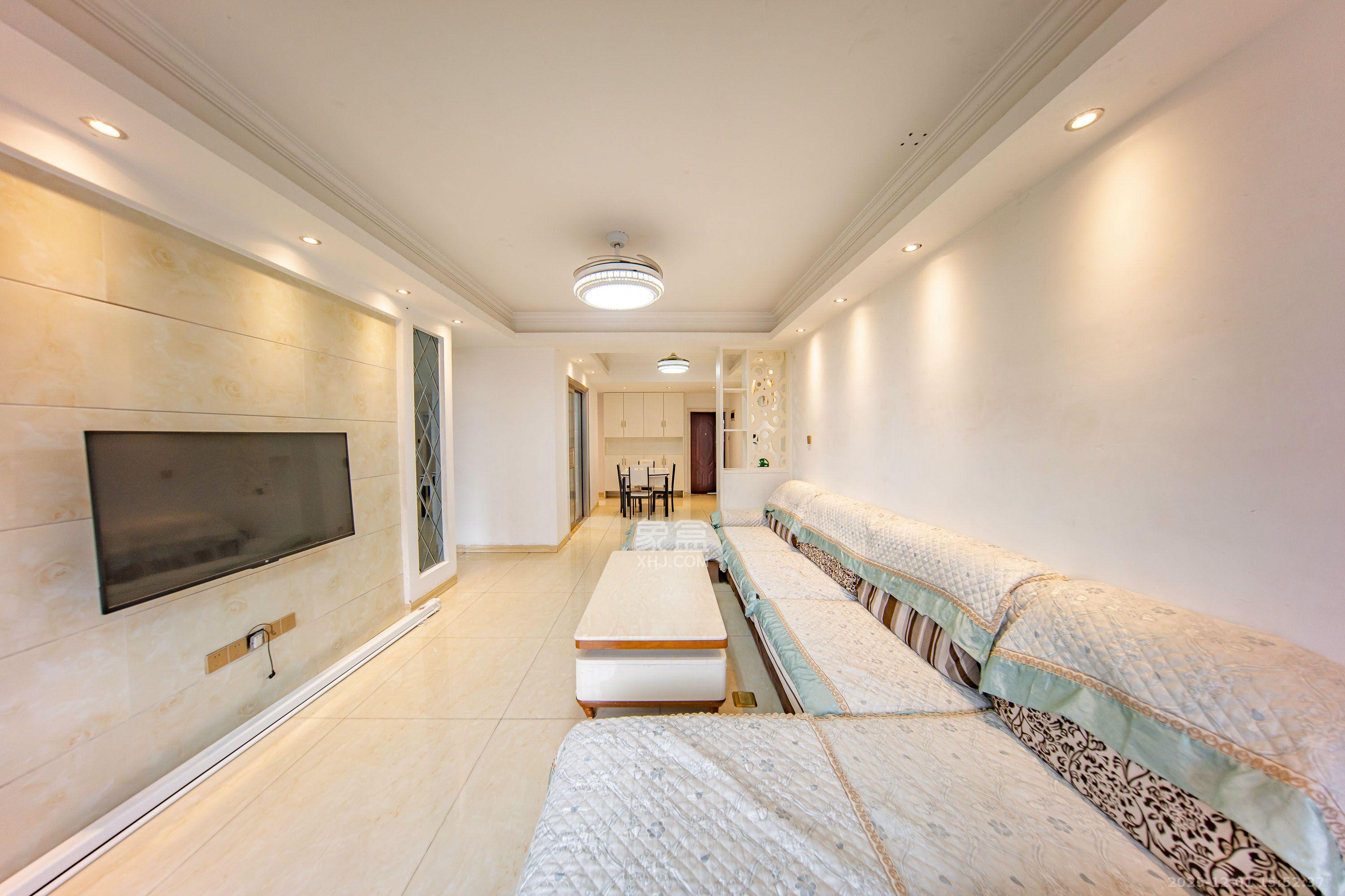 金鼎公园尚 3室2厅1卫 2000.0元/月 金鼎公园尚 3室2厅1卫 2000.0元/月室内图