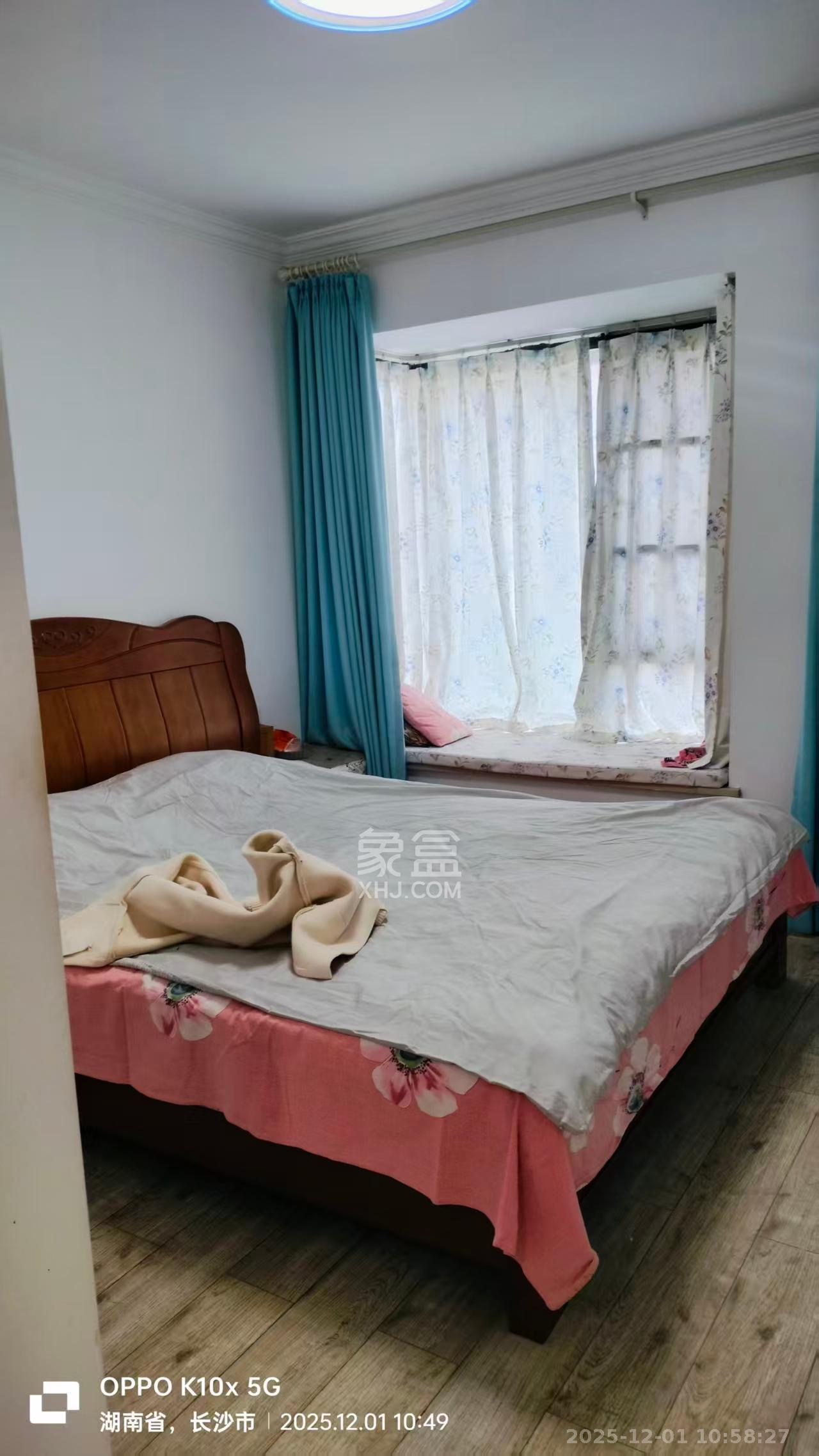 中欣楚天熙苑 2室2厅1卫 2400.0元/月 中欣楚天熙苑 2室2厅1卫 2400.0元/月室内图