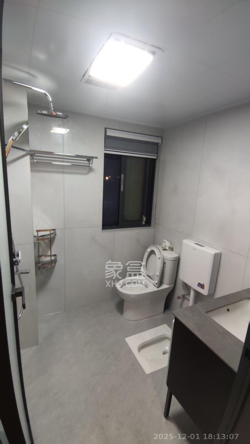 桥头家园三期  2室1厅1卫    2000.0元/月室内图