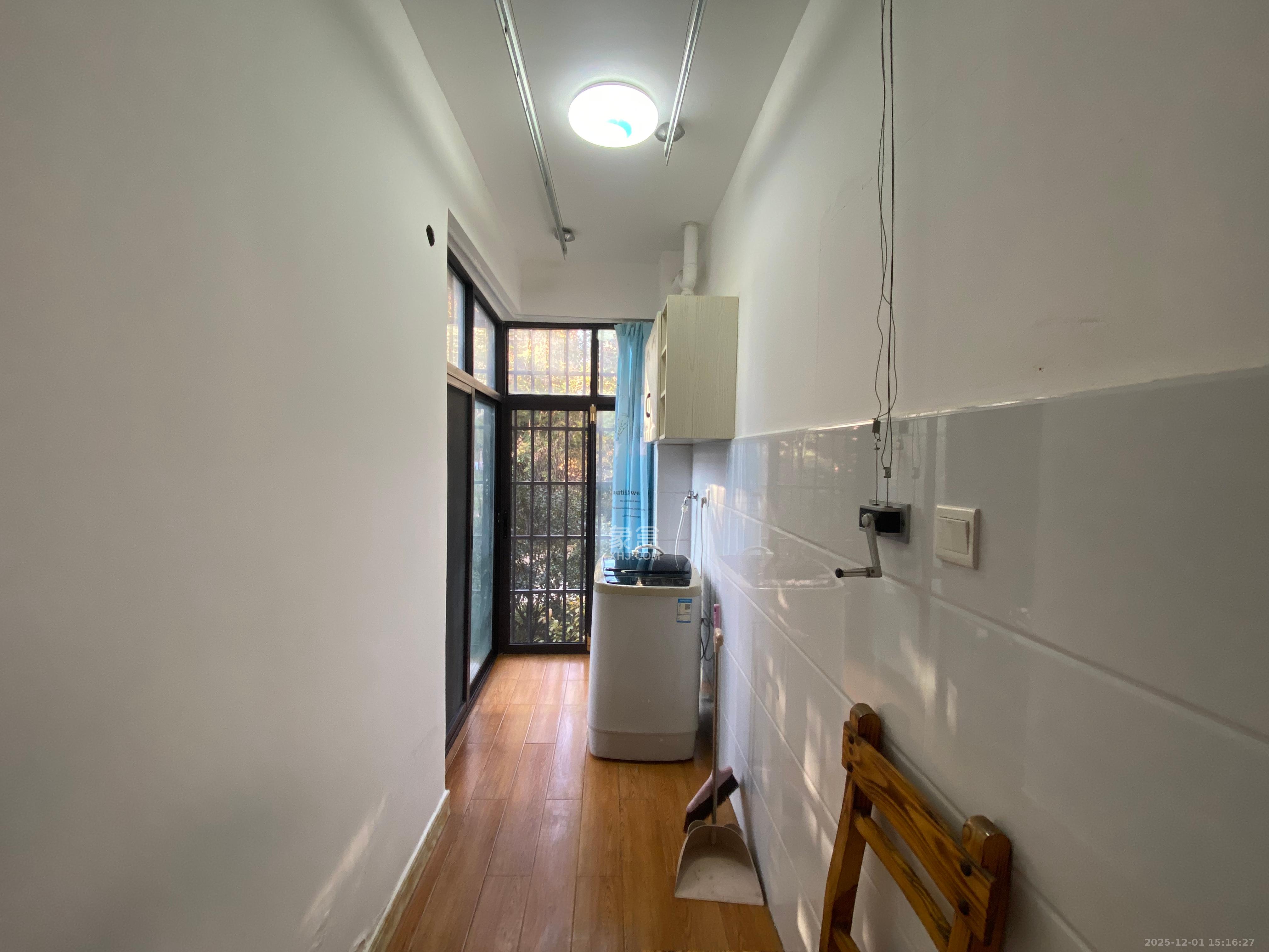 鑫远和城（一、二期）  1室1厅1卫    1200.0元/月室内图