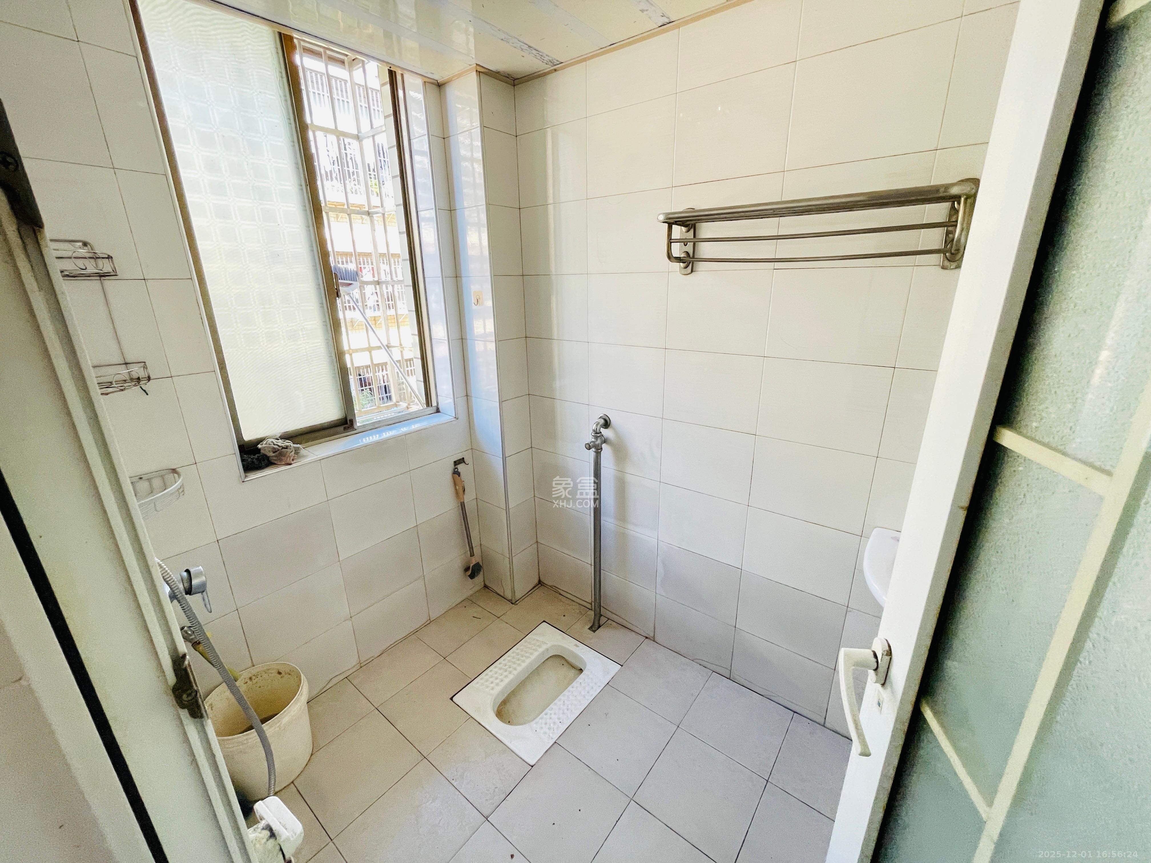 金石蓉园  2室2厅1卫    1600.0元/月室内图