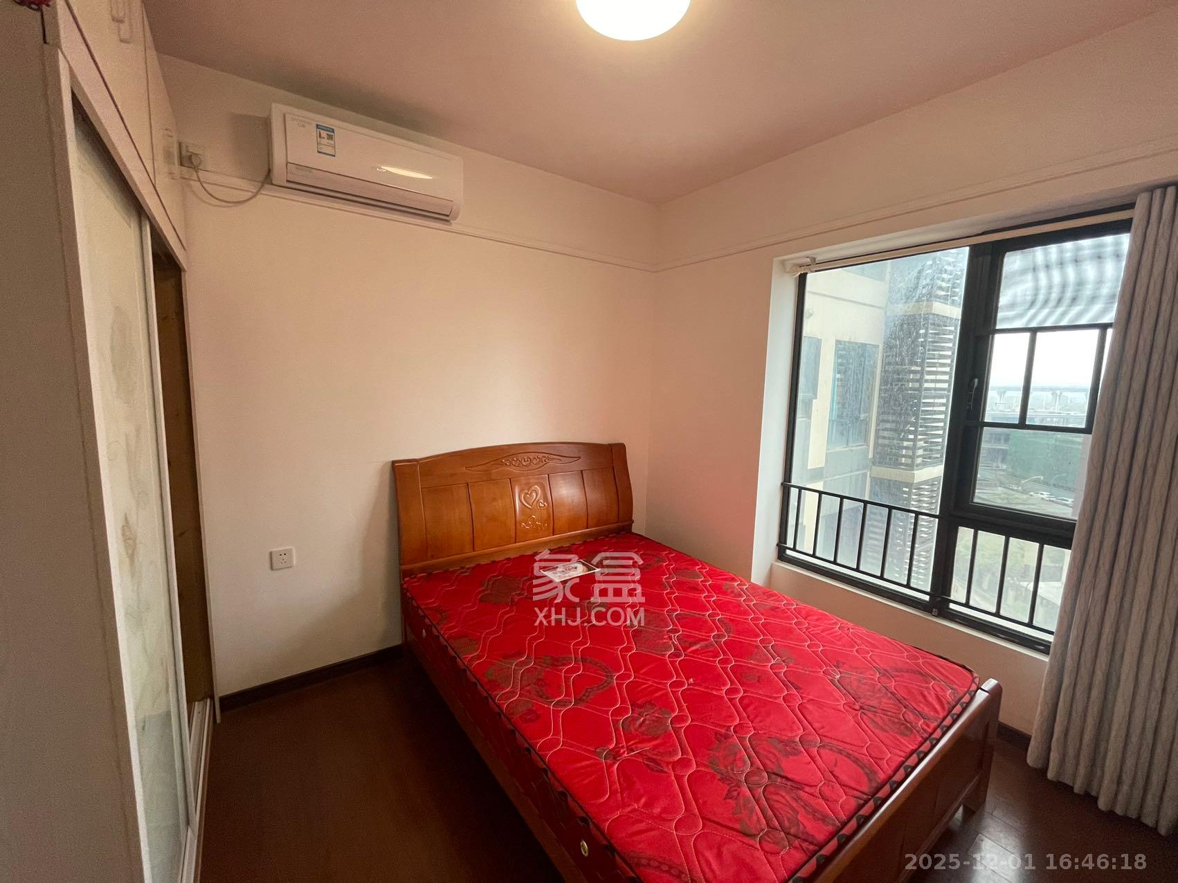 万科魅力之城非凡里  3室2厅1卫    2000.0元/月室内图