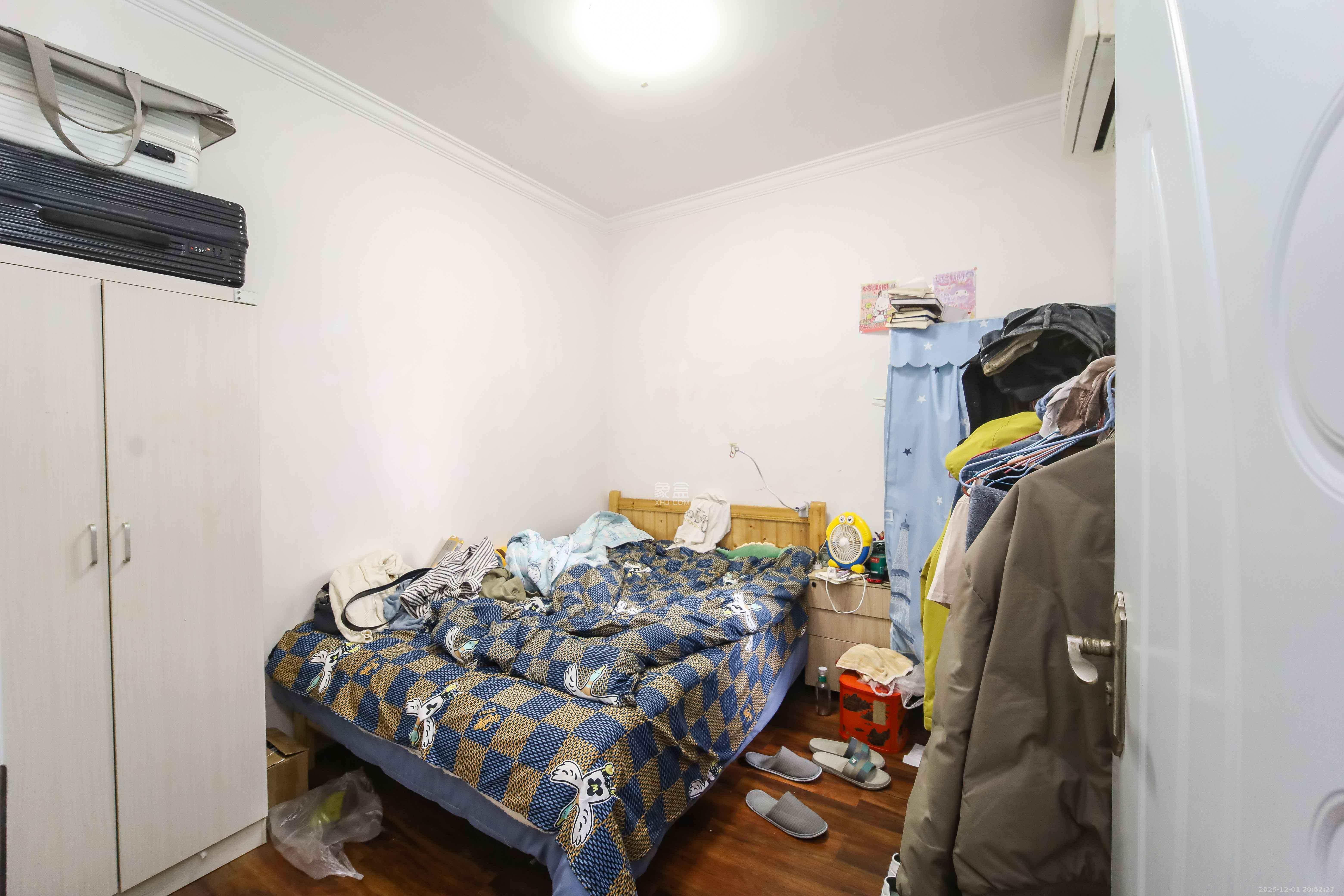 鸿基橄榄君庭 3室1厅1卫 85.0万 鸿基橄榄君庭 3室1厅1卫 85.0万卧室