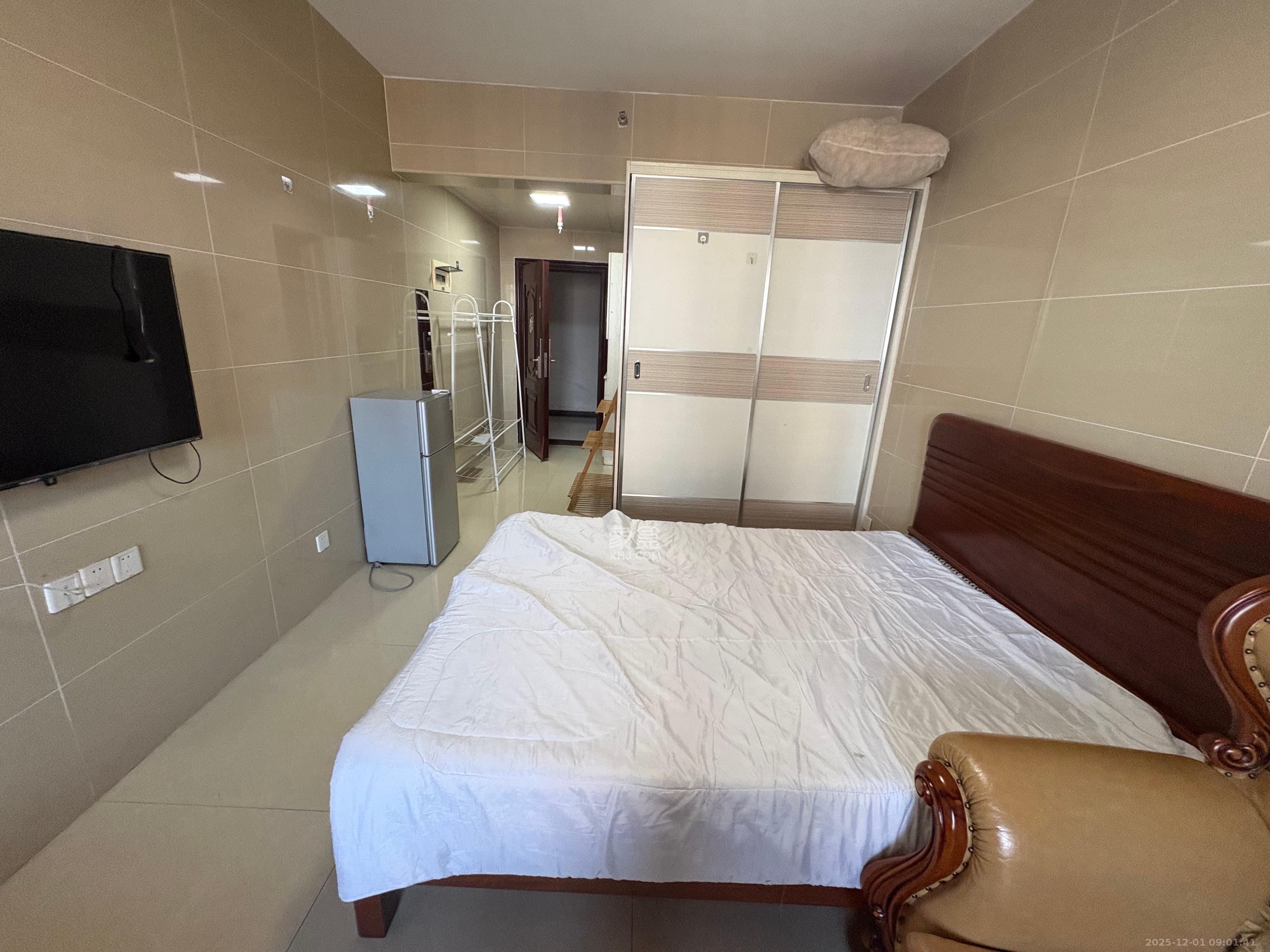 芒果天地(芒果雅苑)  1室1厅1卫    1300.0元/月室内图