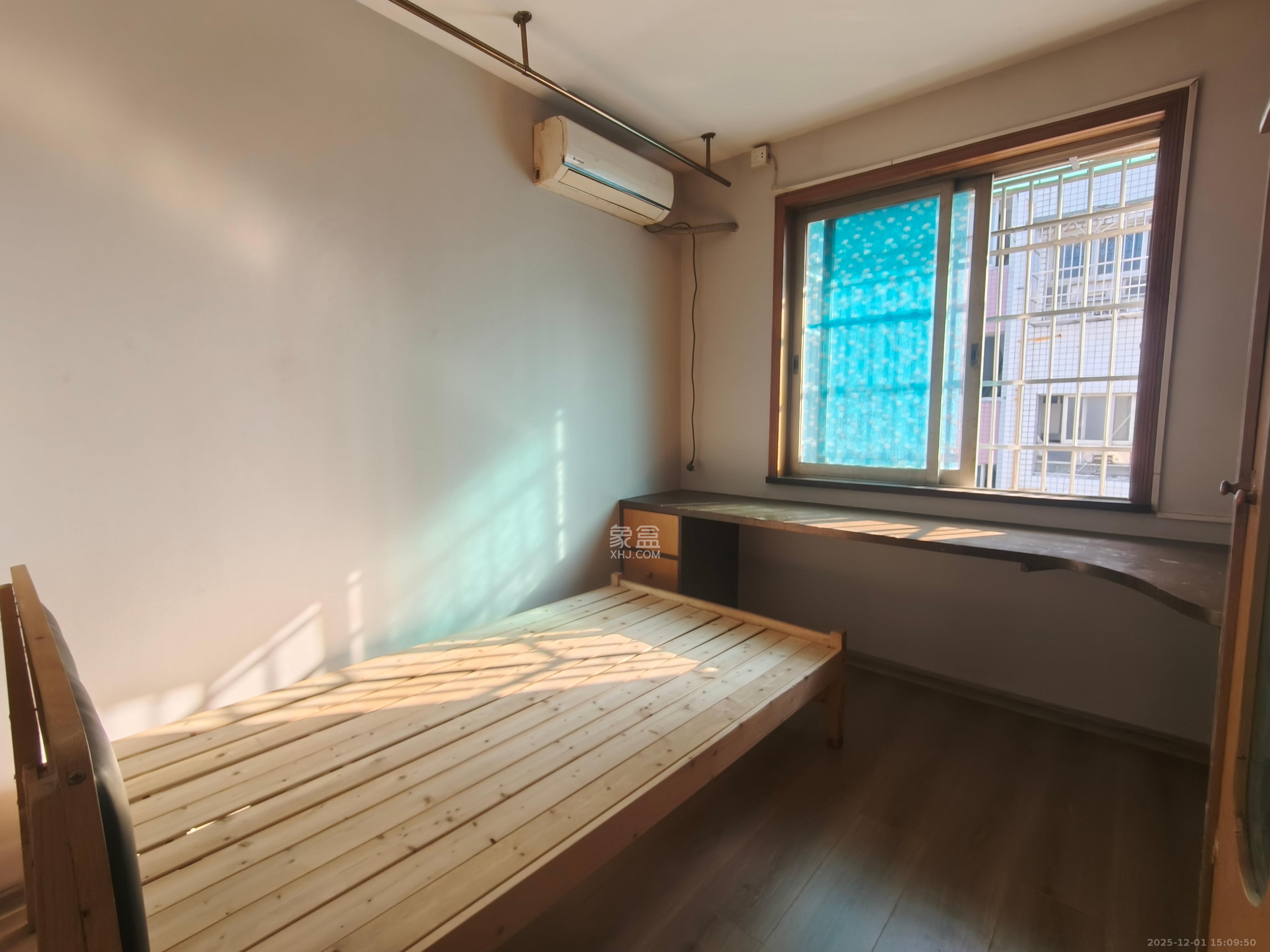 学宫街119号/原学宫街商住楼 1室0厅0卫 2300.0元/月 学宫街119号/原学宫街商住楼 1室0厅0卫 2300.0元/月室内图