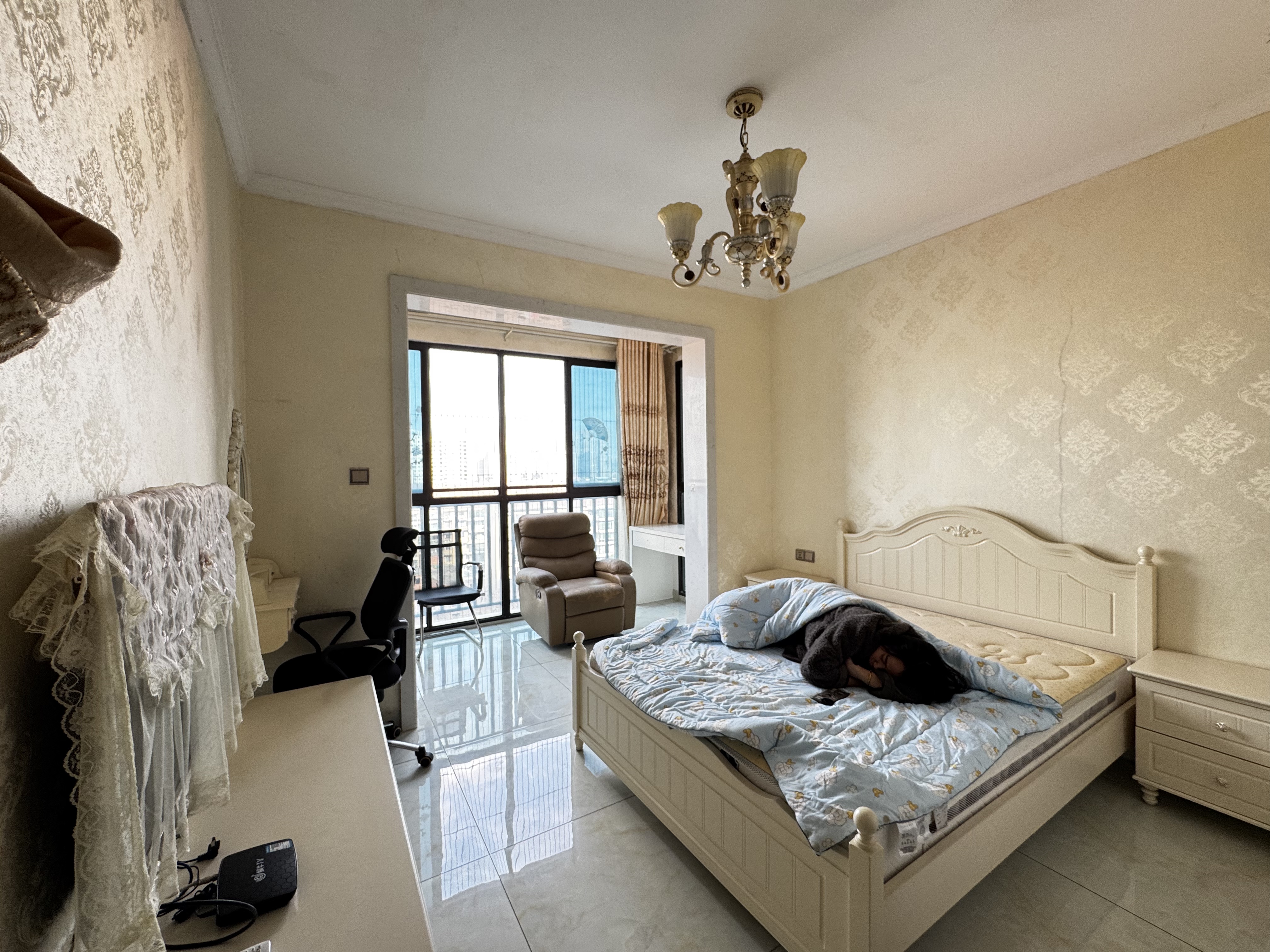 英伦首府金域豪廷  1室1厅1卫    1200.0元/月室内图