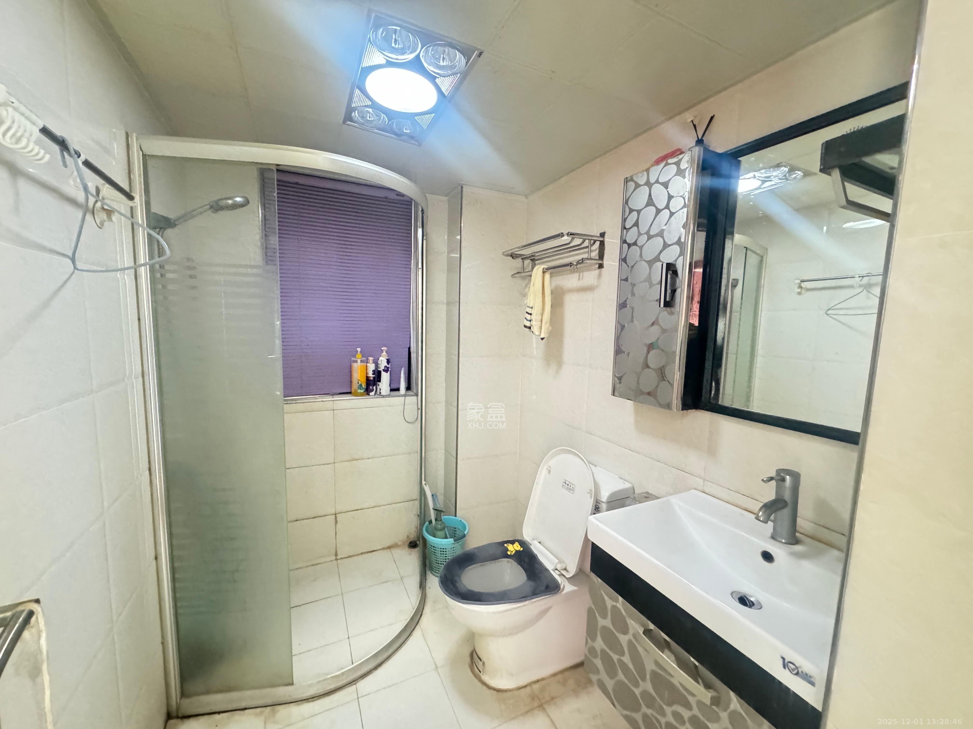 阿普阿布  3室2厅1卫    2600.0元/月室内图