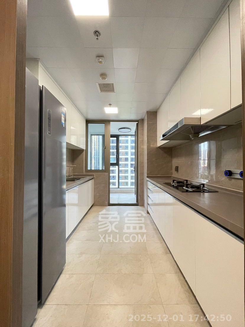 梅溪华府（新城金茂梦想华府）  4室2厅2卫    7500.0元/月室内图