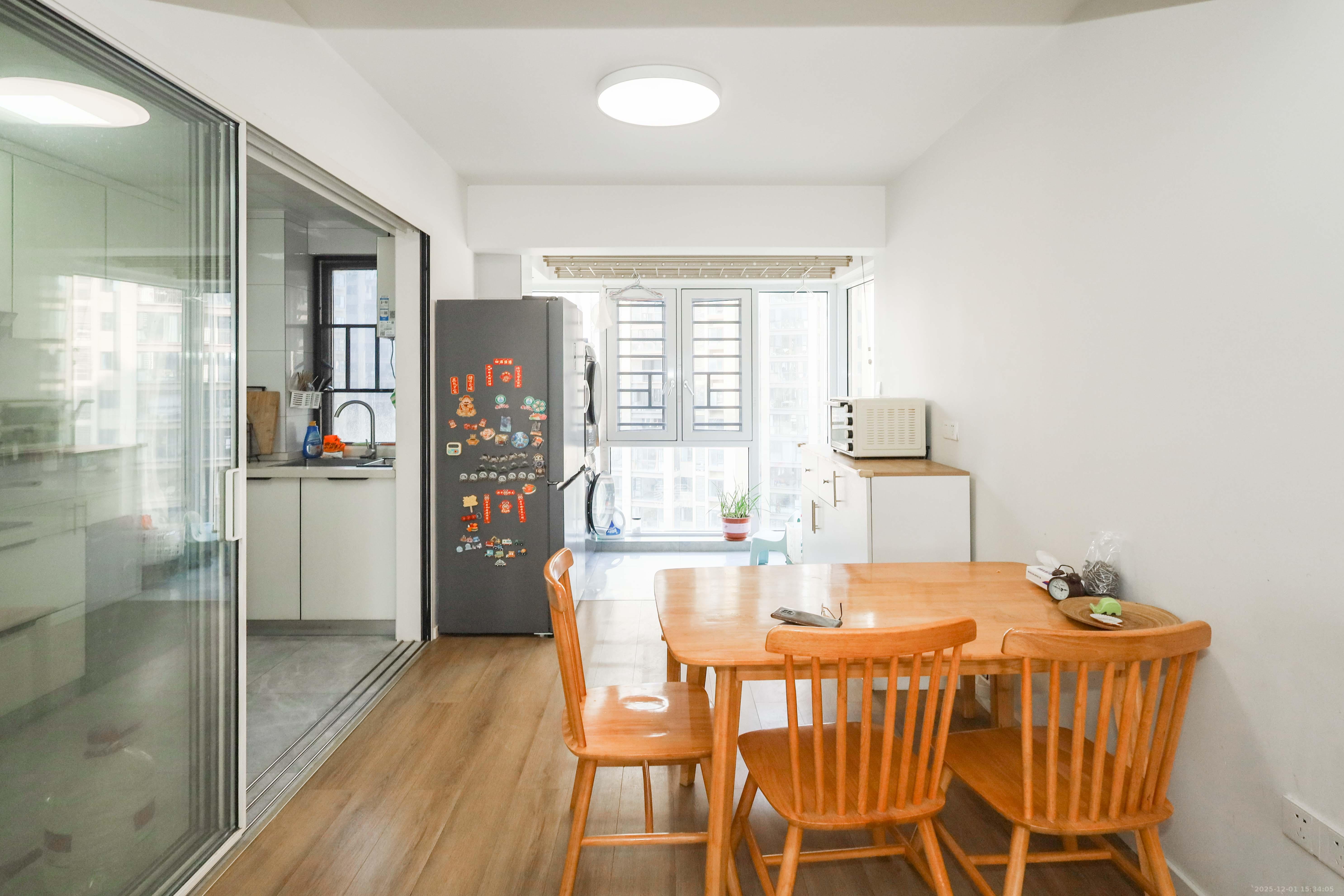 中国铁建梅溪青秀三期  4室2厅2卫    197.0万客厅