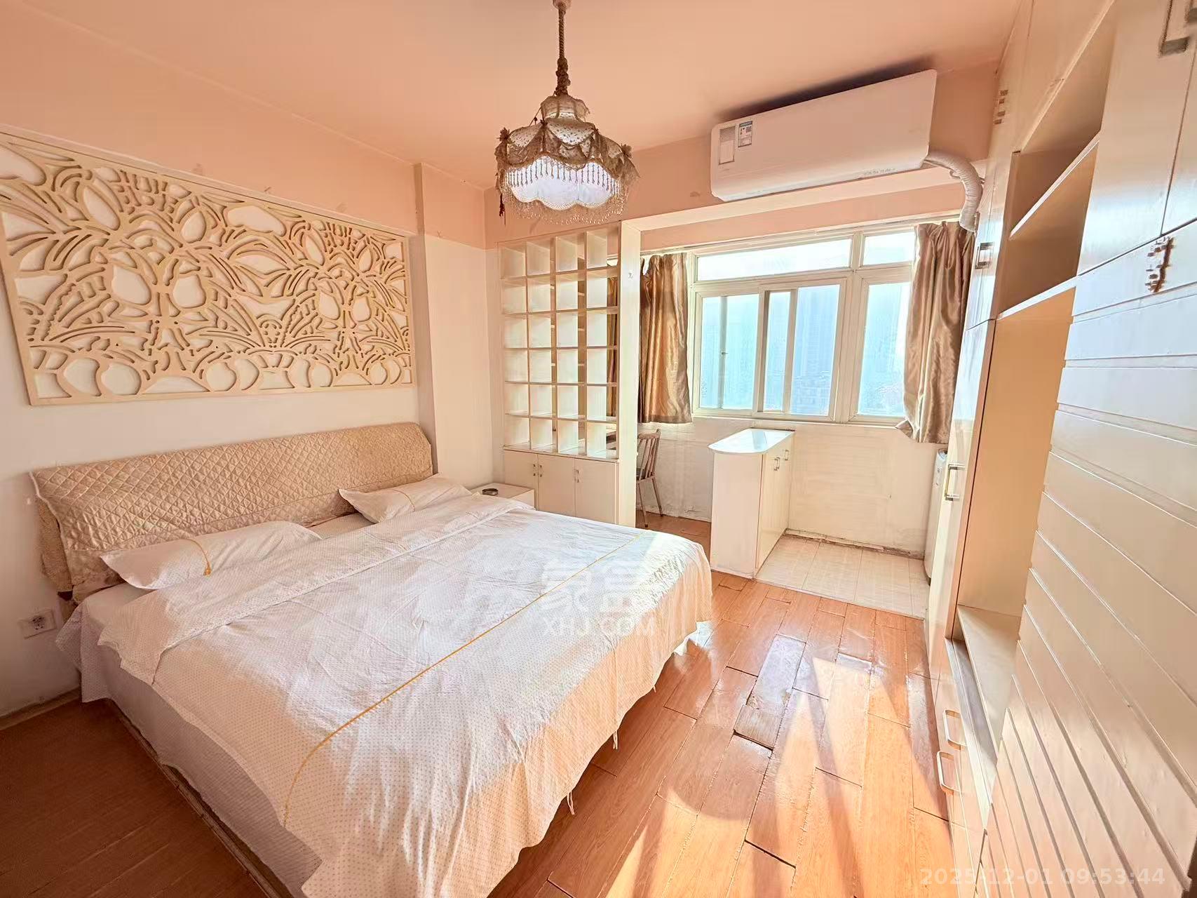 金碧文华 1室1厅1卫 1500.0元/月 金碧文华 1室1厅1卫 1500.0元/月室内图