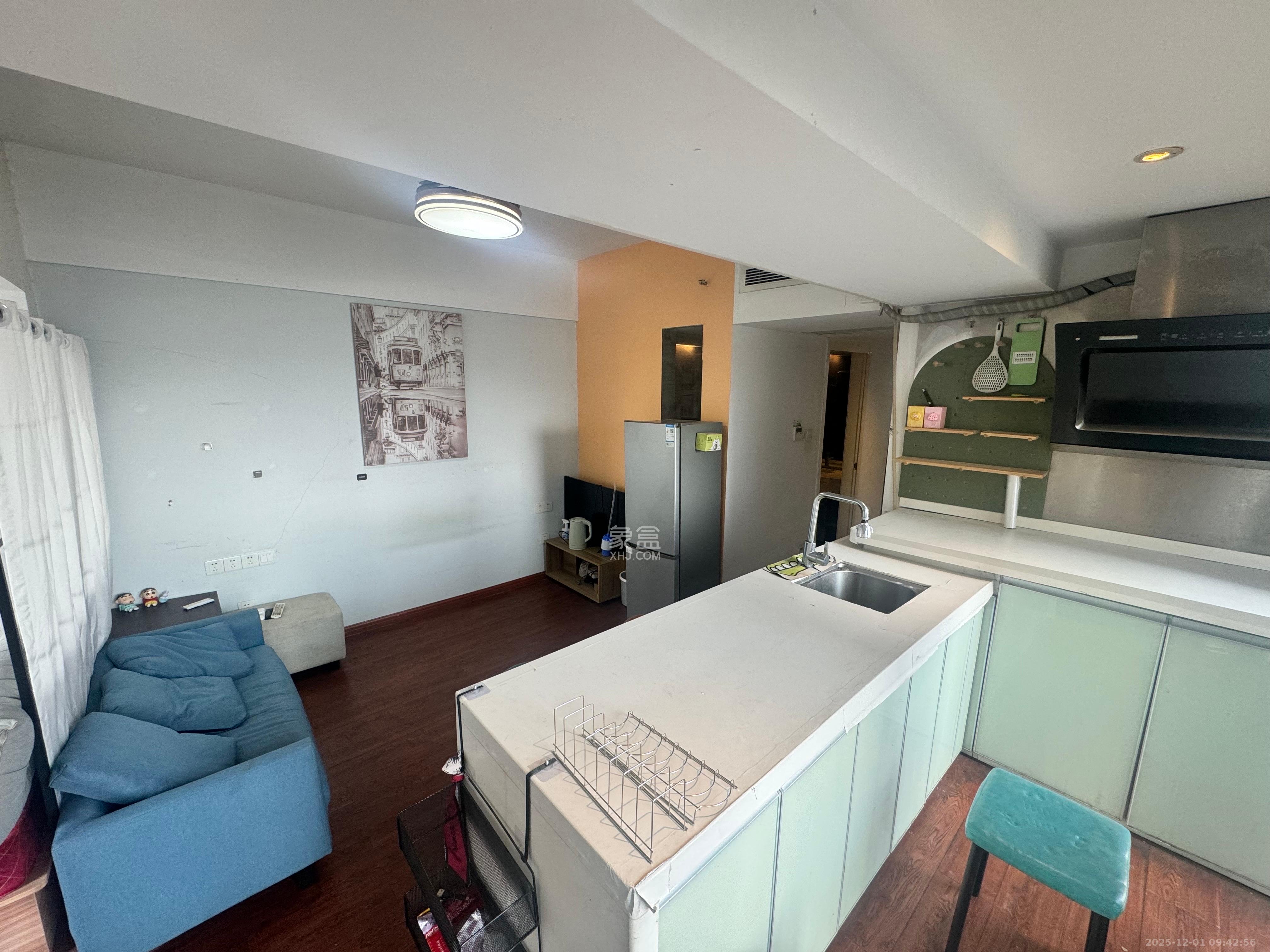 东怡外国（南湖一号)  1室1厅1卫    1900.0元/月室内图1