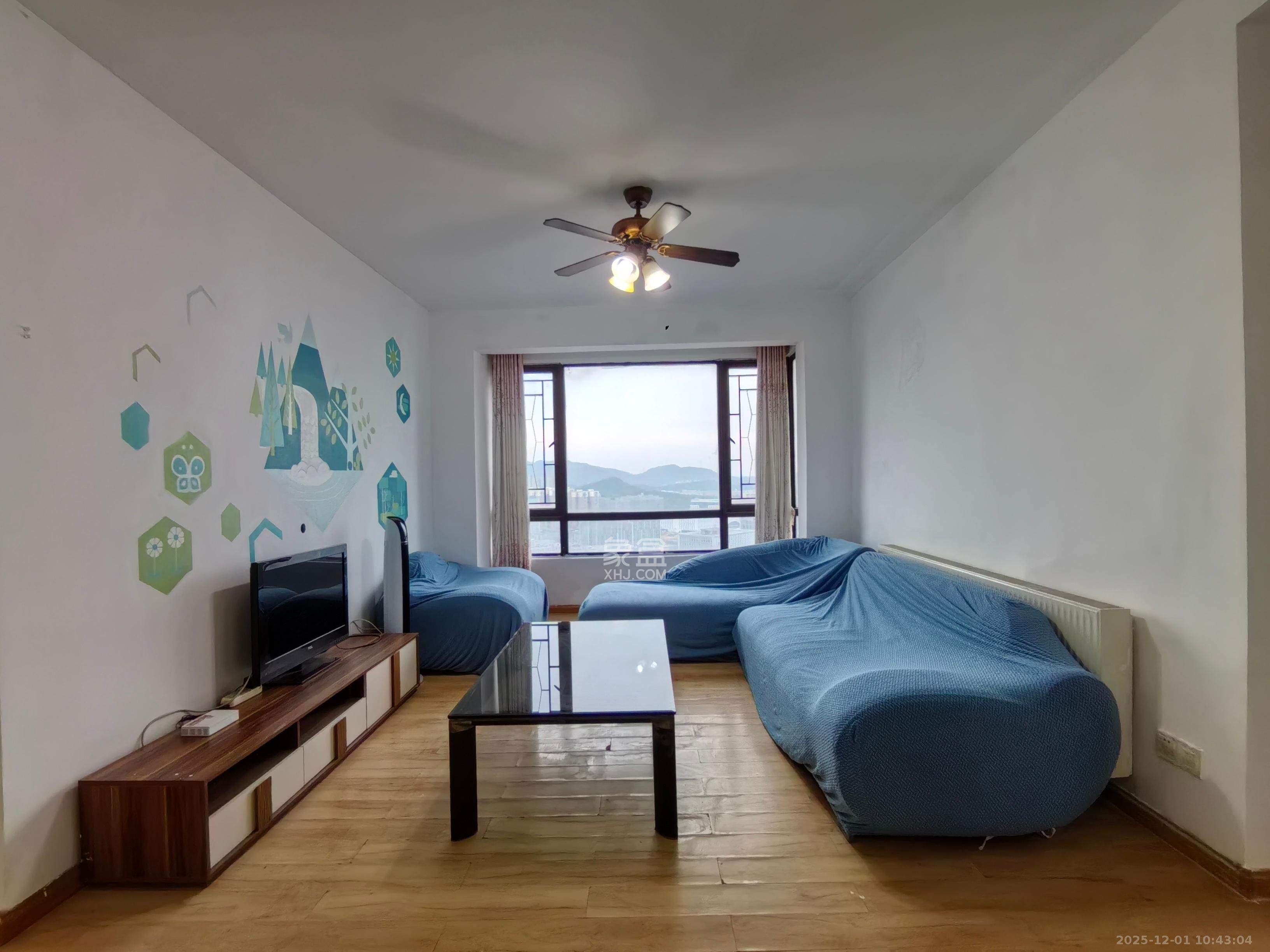 保利麓谷林语E区  3室2厅1卫    2100.0元/月