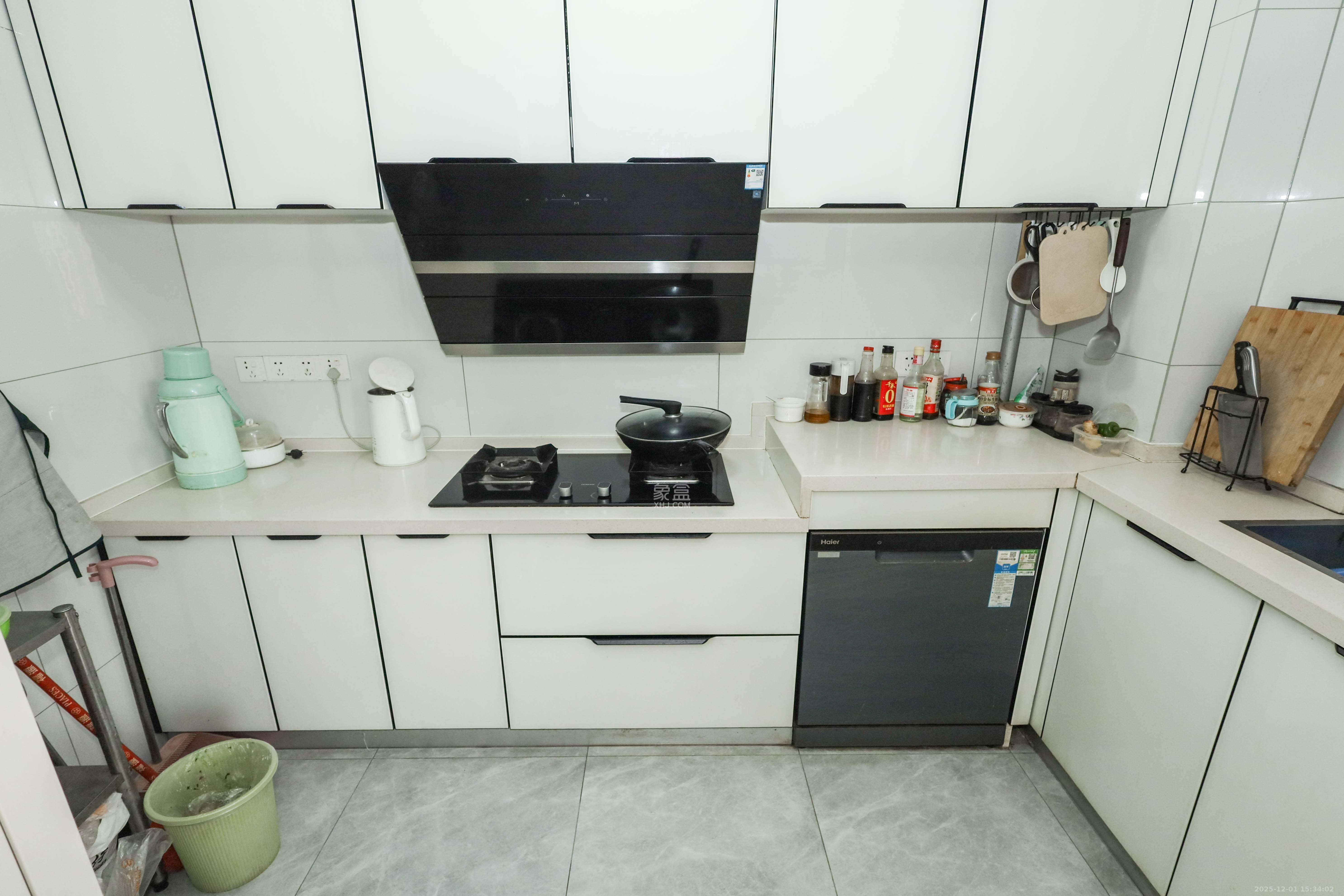 中国铁建梅溪青秀三期  4室2厅2卫    197.0万厨房