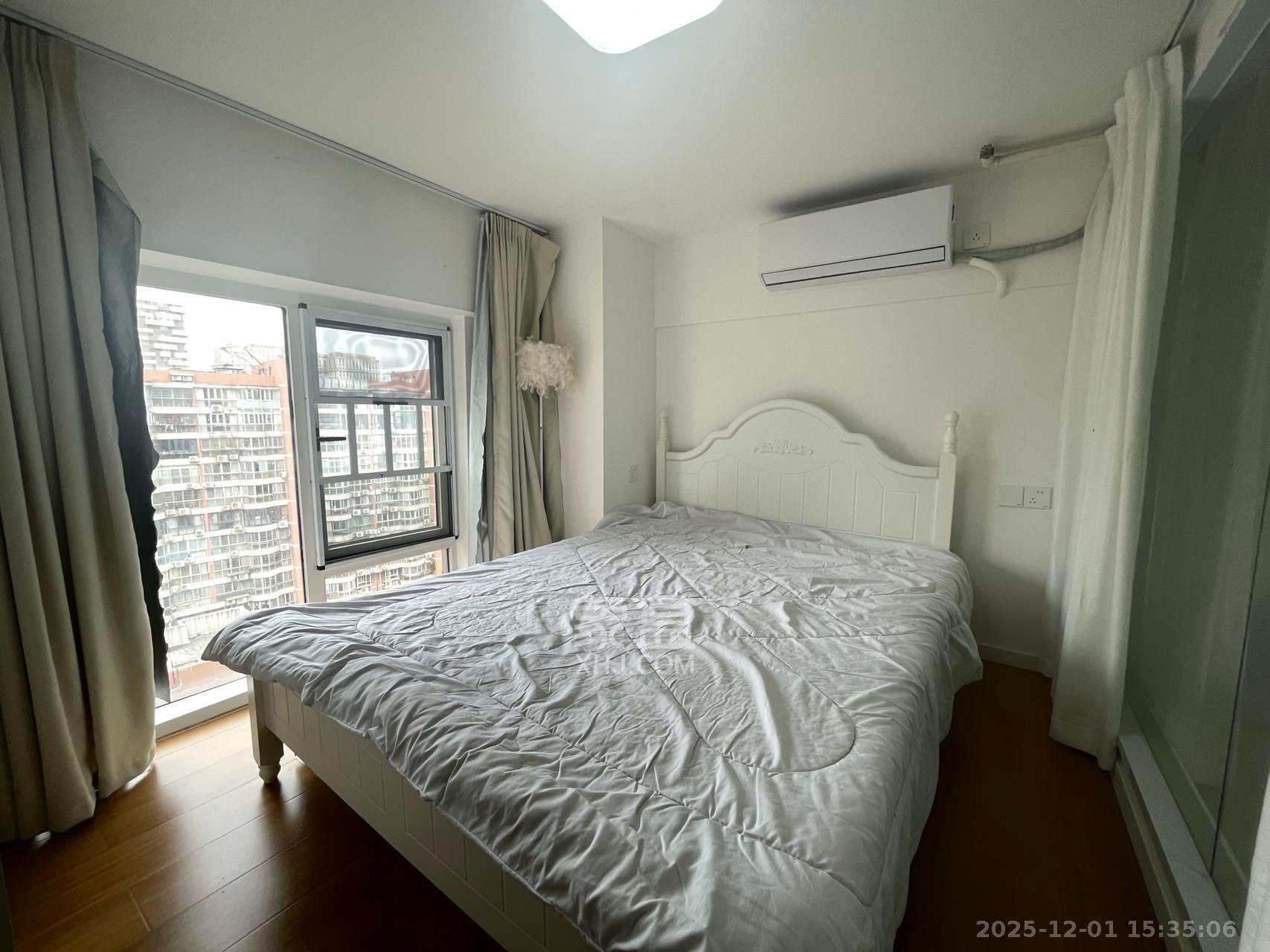 卓越江岸 2室2厅1卫 2400.0元/月 卓越江岸 2室2厅1卫 2400.0元/月室内图