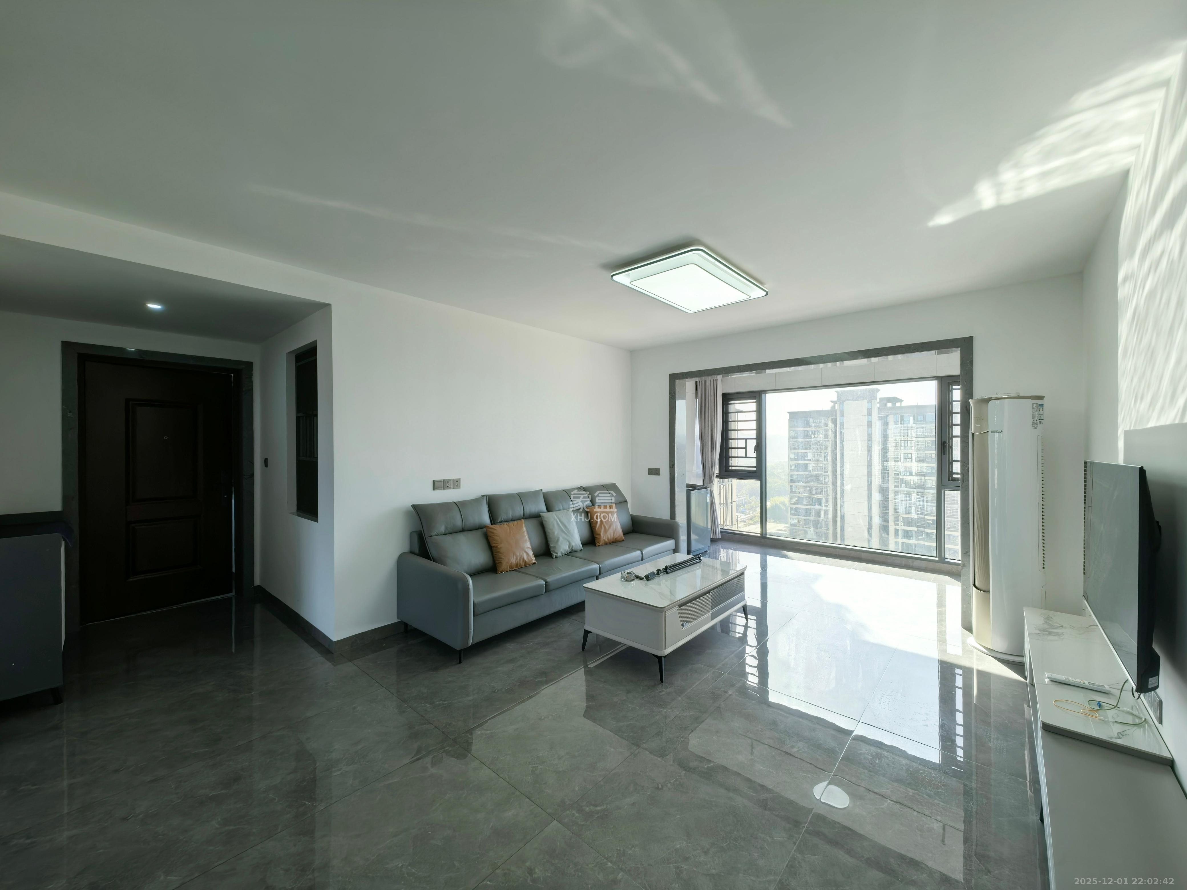 桥头家园二期（桥头家苑二期）  4室2厅2卫    2400.0元/月