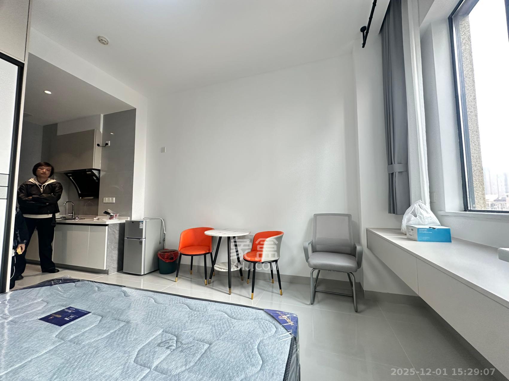 翰林居 1室1厅1卫 1000.0元/月 翰林居 1室1厅1卫 1000.0元/月室内图