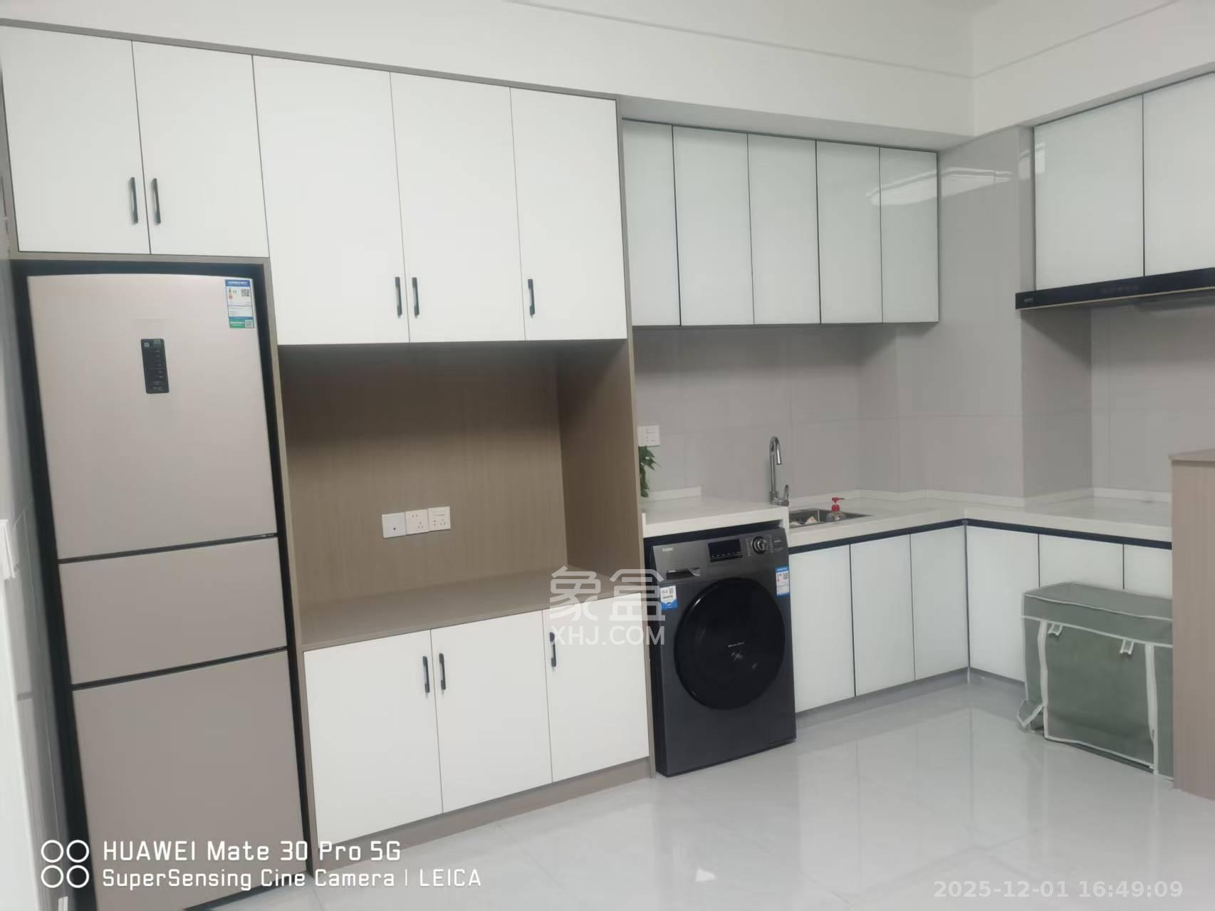 鄱阳汇金中心  2室1厅1卫    1800.0元/月室内图