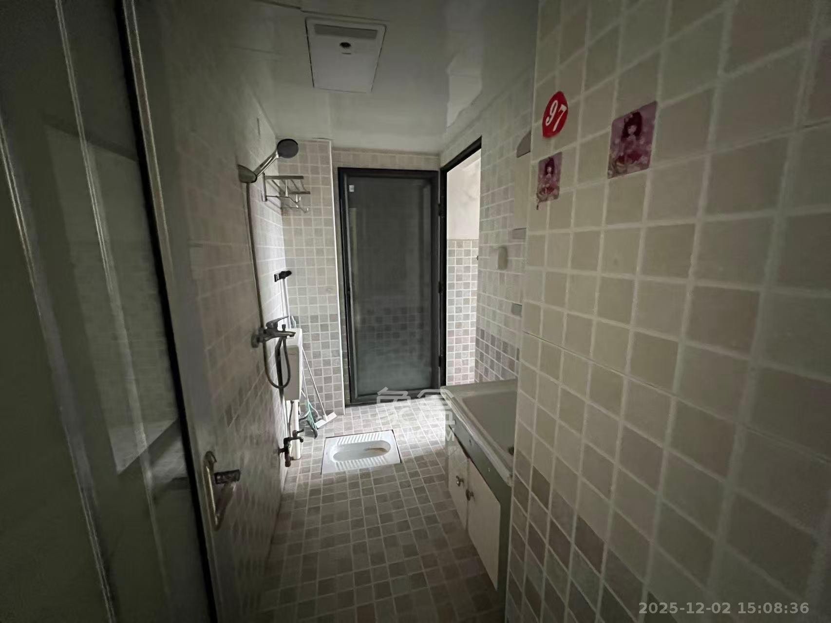 百纳广场(百纳公寓) 2室0厅0卫 2000.0元/月 百纳广场(百纳公寓) 2室0厅0卫 2000.0元/月室内图