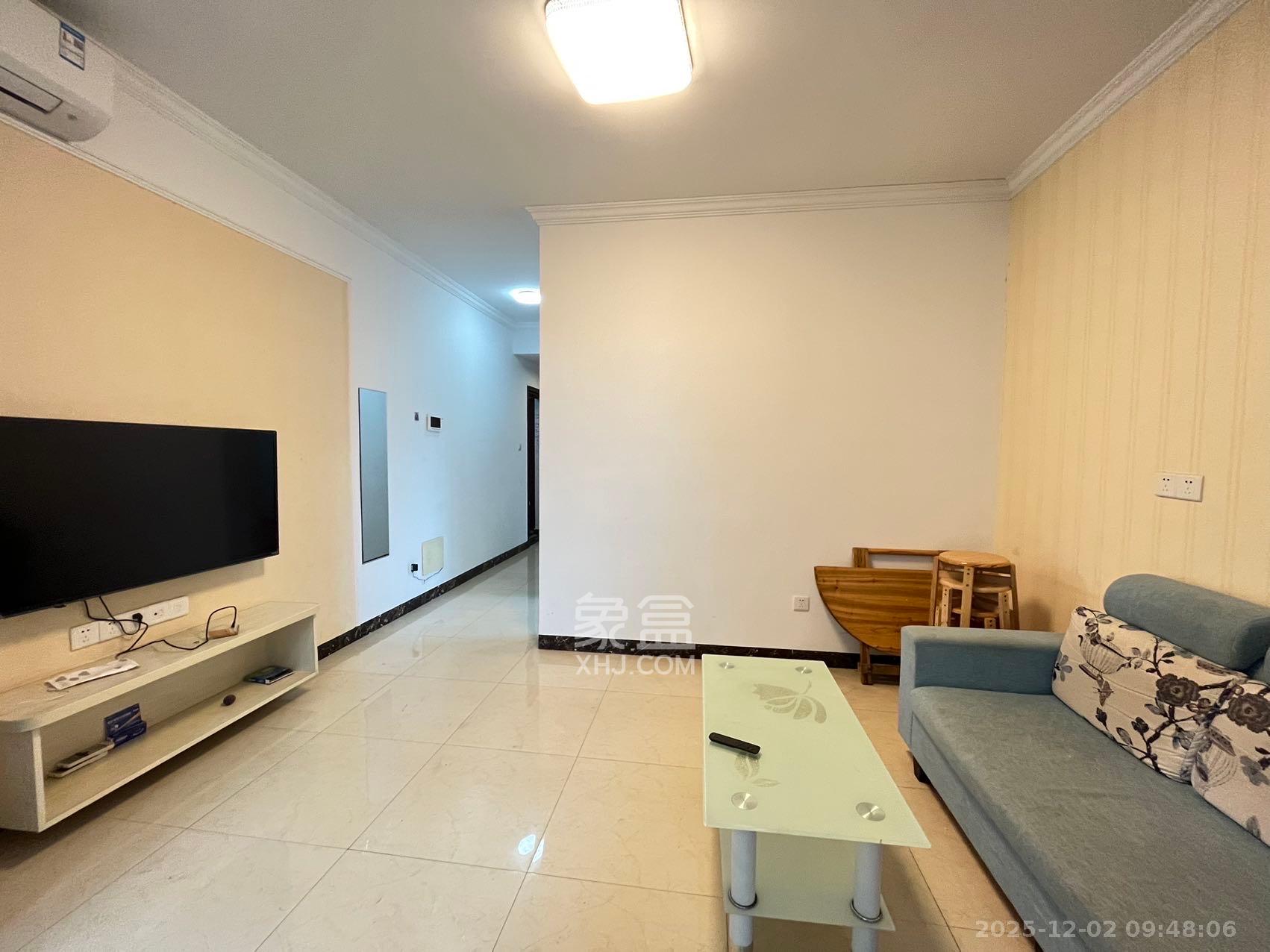 中南红领邦（红星嘉和苑）  2室1厅1卫    1400.0元/月