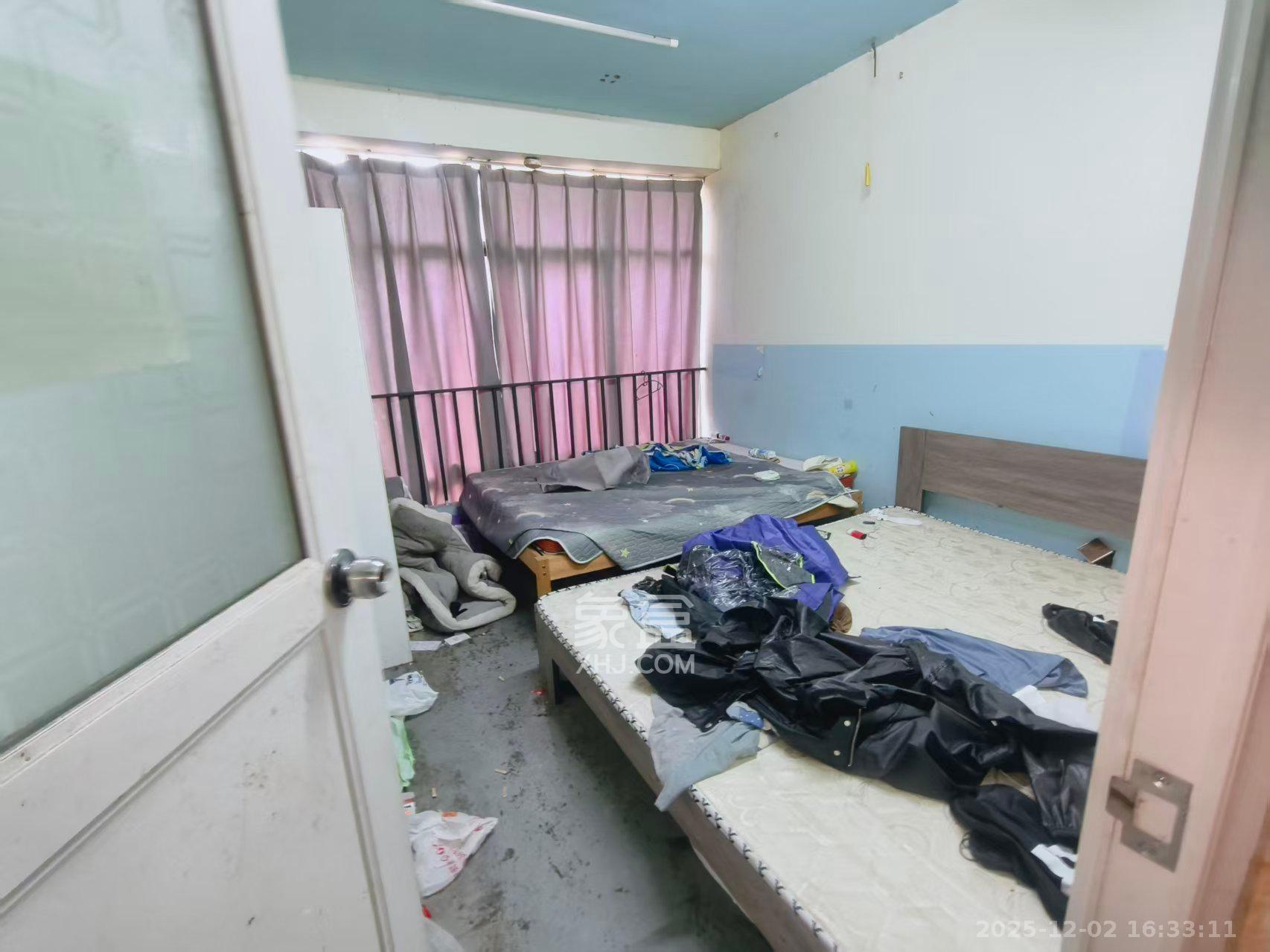 阳光100一期、四五期  6室2厅3卫    12000.0元/月室内图