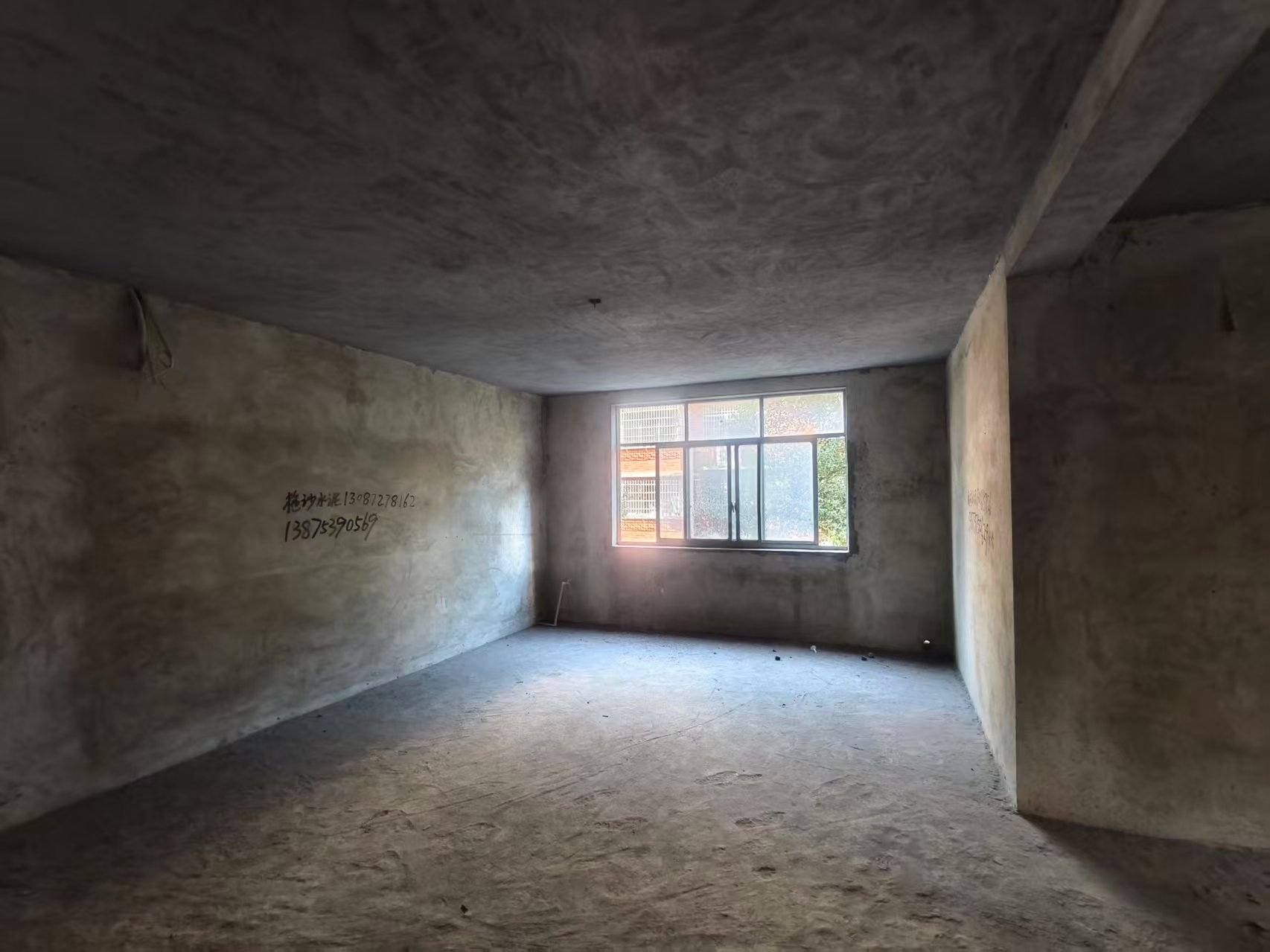 银海花园 3室2厅2卫 50.0万 银海花园 3室2厅2卫 50.0万室内图