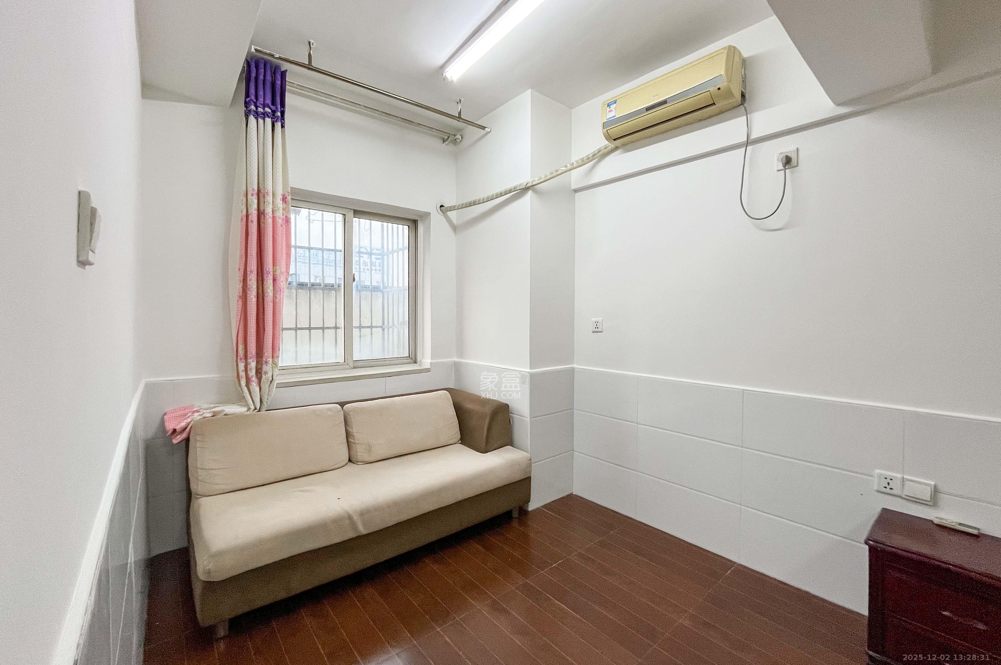 谋房博客(博客天街) 1室1厅1卫 34.0万 谋房博客(博客天街) 1室1厅1卫 34.0万其他