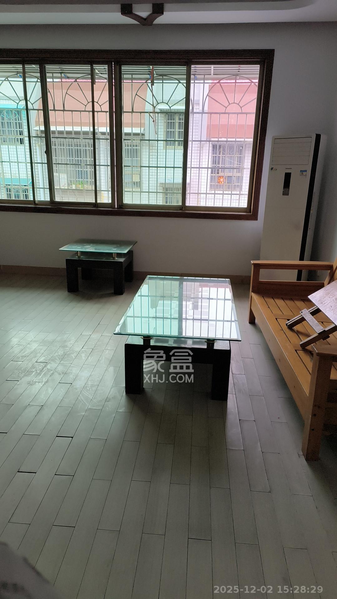 东湖新寓（南湖五金大市场）  1室0厅0卫    1700.0元/月