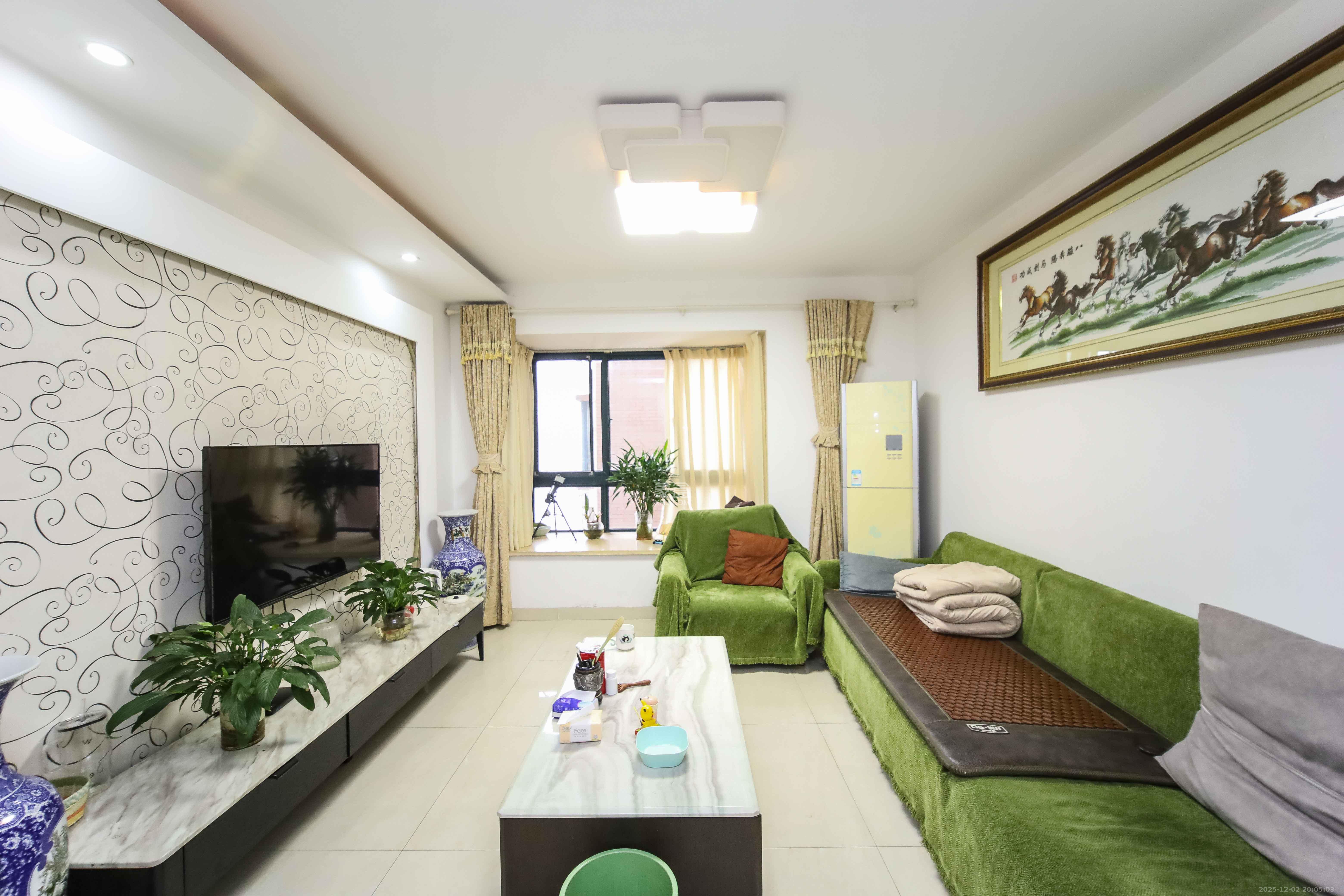 东玺门  3室2厅1卫    73.0万