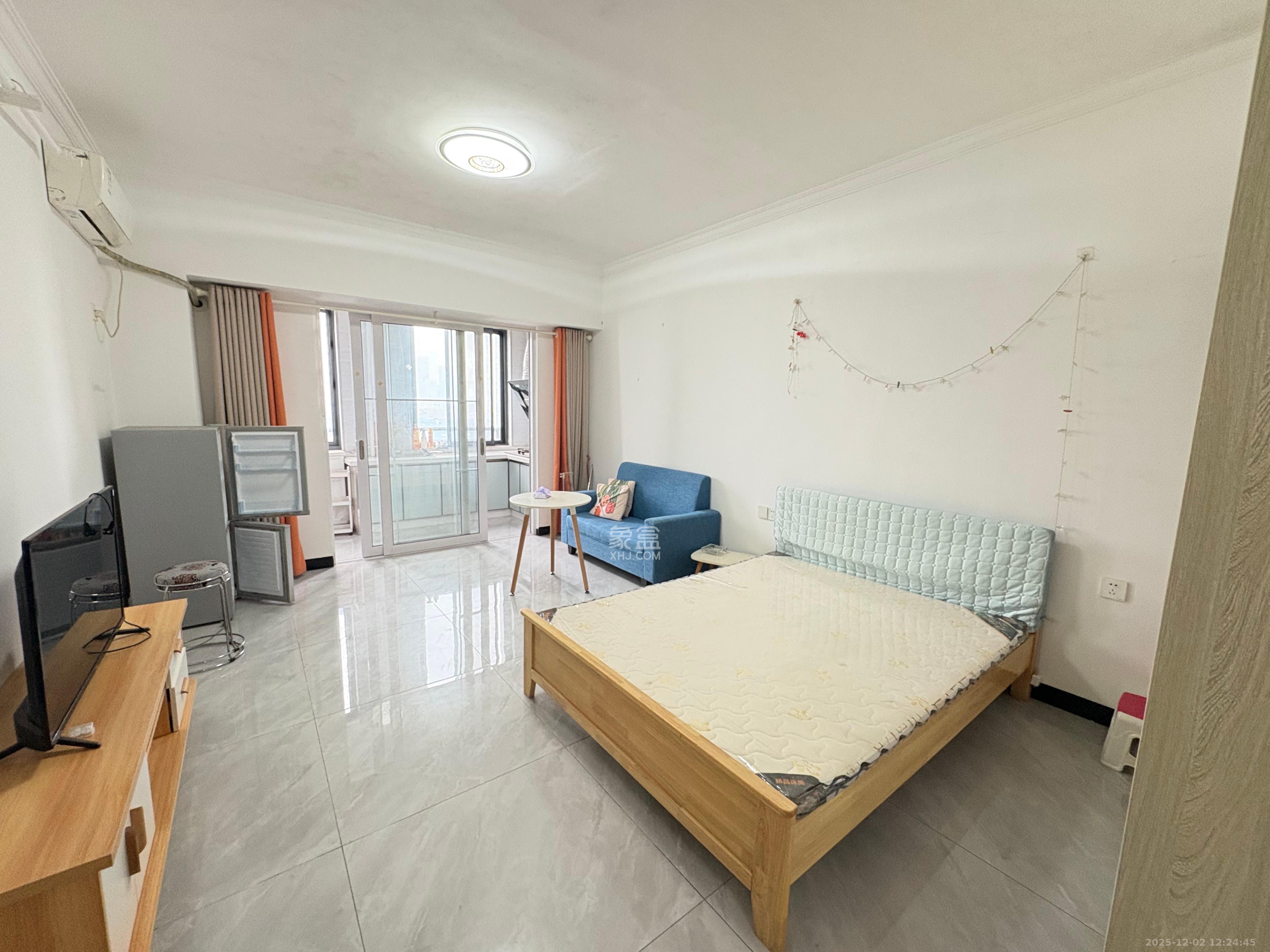 尚都花园城  1室1厅1卫    1300.0元/月