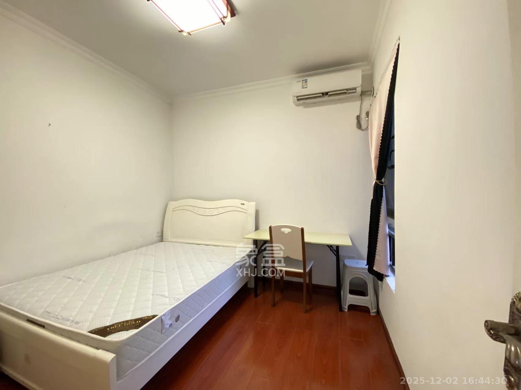 麓谷明珠 2室2厅1卫 2300.0元/月 麓谷明珠 2室2厅1卫 2300.0元/月室内图