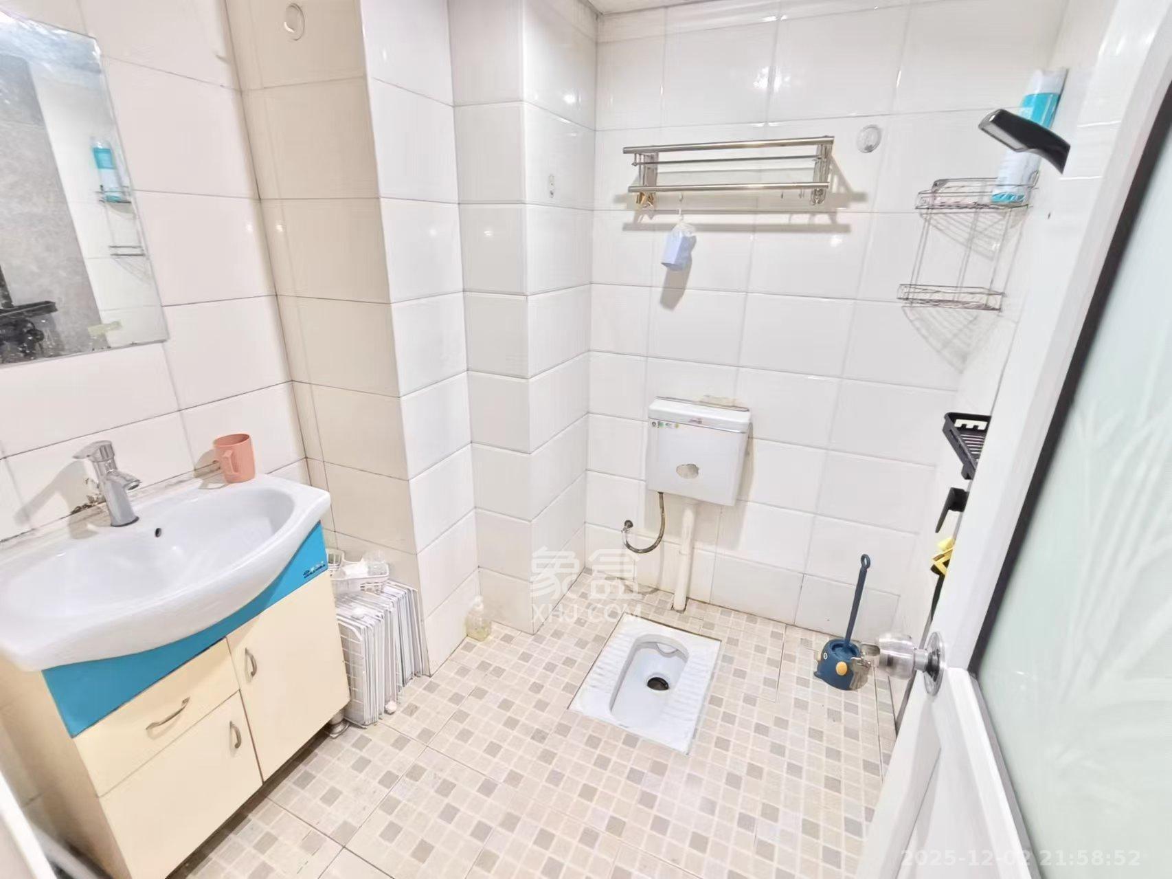 伍家岭生活广场 1室1厅1卫 1400.0元/月 伍家岭生活广场 1室1厅1卫 1400.0元/月室内图