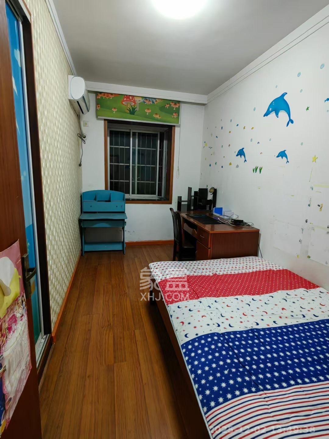 湘绣城 2室2厅1卫 1200.0元/月 湘绣城 2室2厅1卫 1200.0元/月室内图