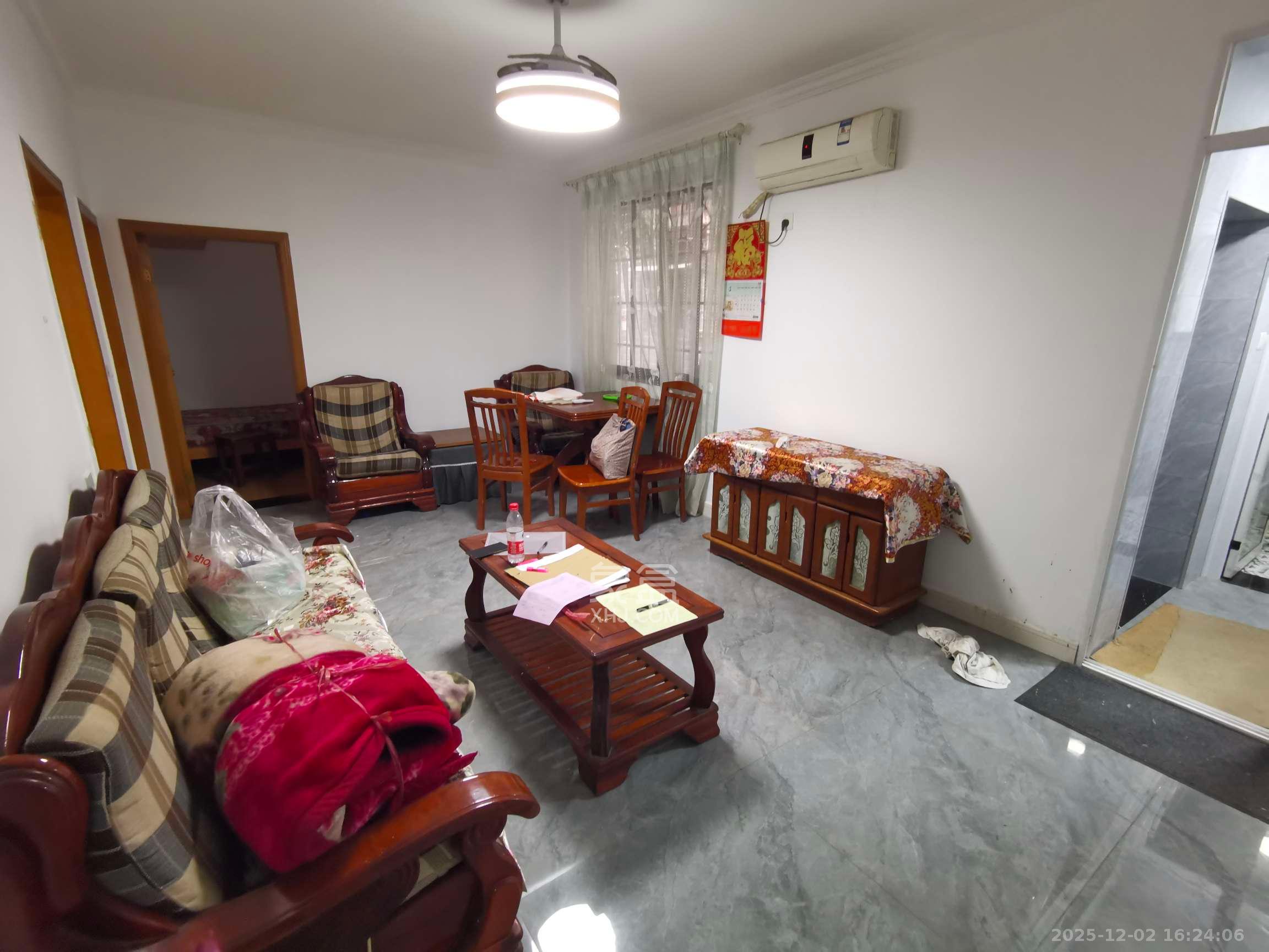 长岭包装宿舍 3室1厅1卫 2200.0元/月 长岭包装宿舍 3室1厅1卫 2200.0元/月室内图