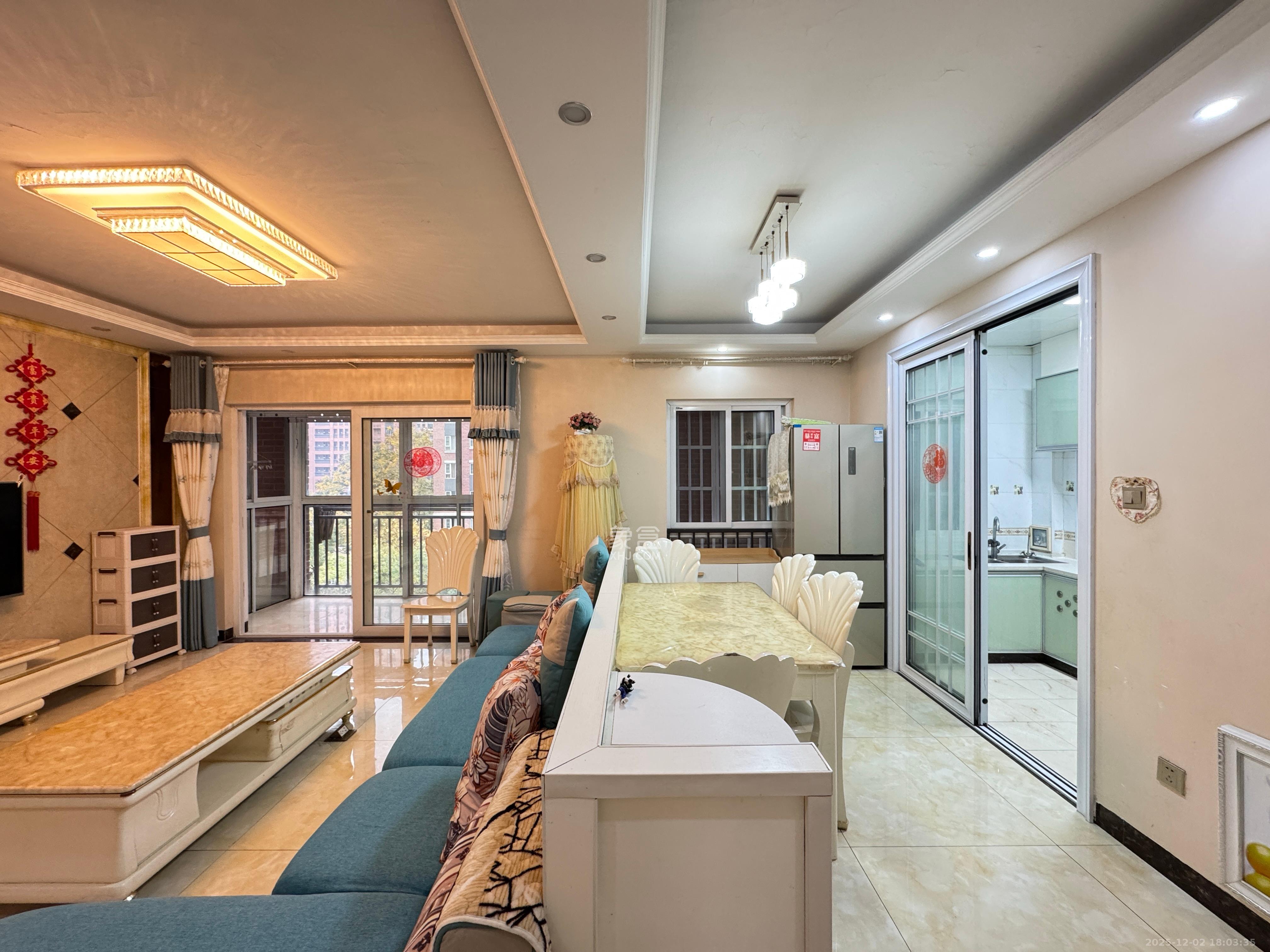 哈佛小镇(五矿哈佛小镇) 3室2厅2卫 68.0万 哈佛小镇(五矿哈佛小镇) 3室2厅2卫 68.0万客厅