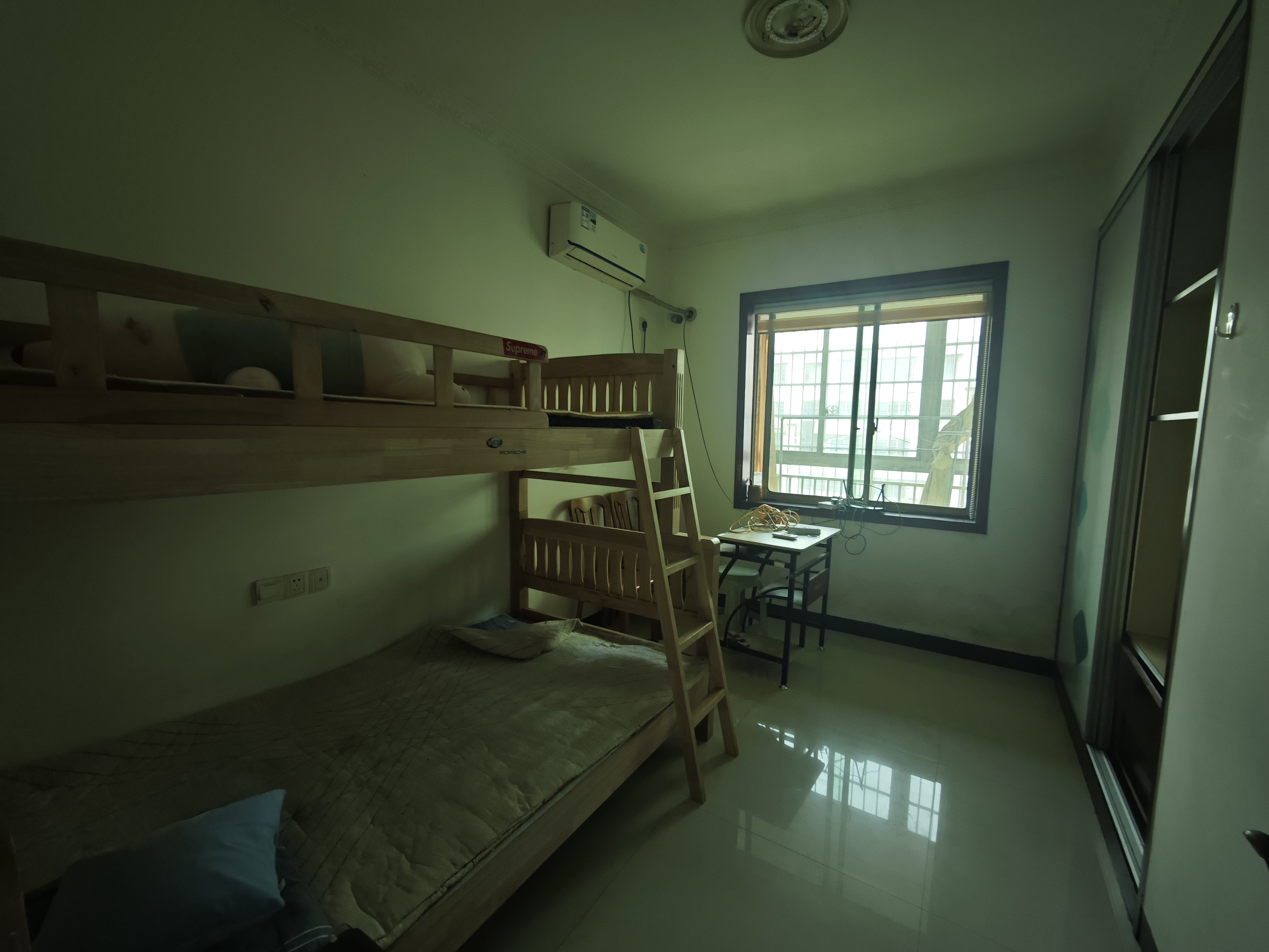 凯旋豪庭 4室2厅2卫 1500.0元/月 凯旋豪庭 4室2厅2卫 1500.0元/月室内图