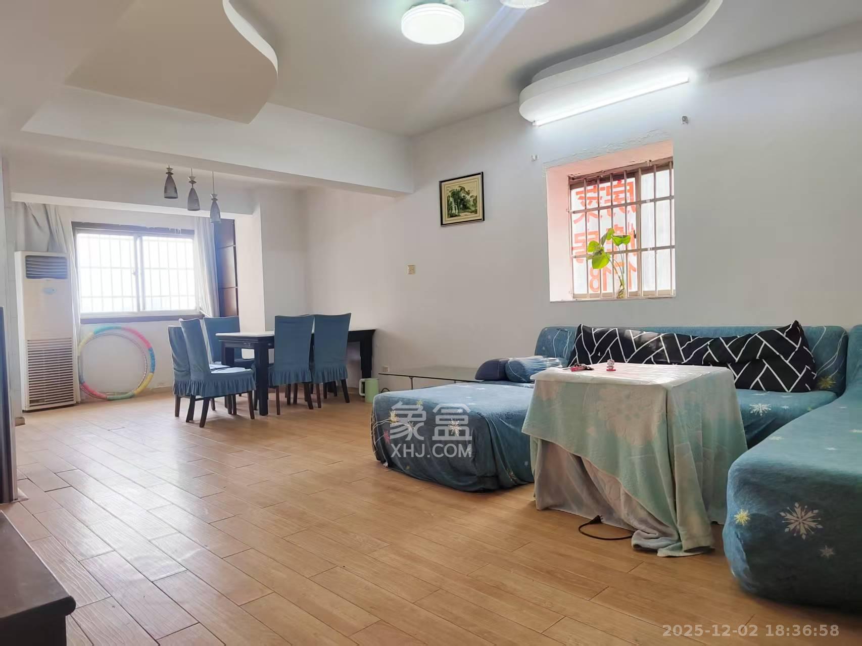 宏景名厦 3室2厅2卫 2400.0元/月 宏景名厦 3室2厅2卫 2400.0元/月室内图