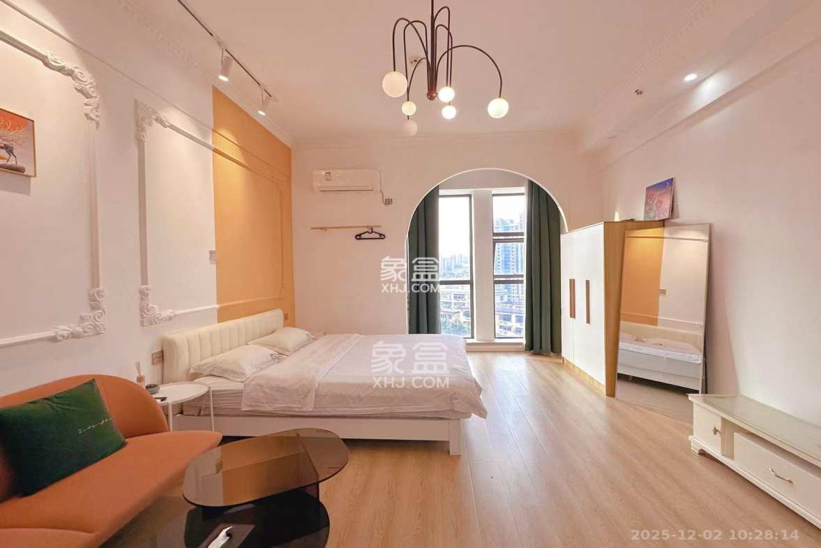 新世界广场 1室1厅1卫 1500.0元/月 新世界广场 1室1厅1卫 1500.0元/月室内图