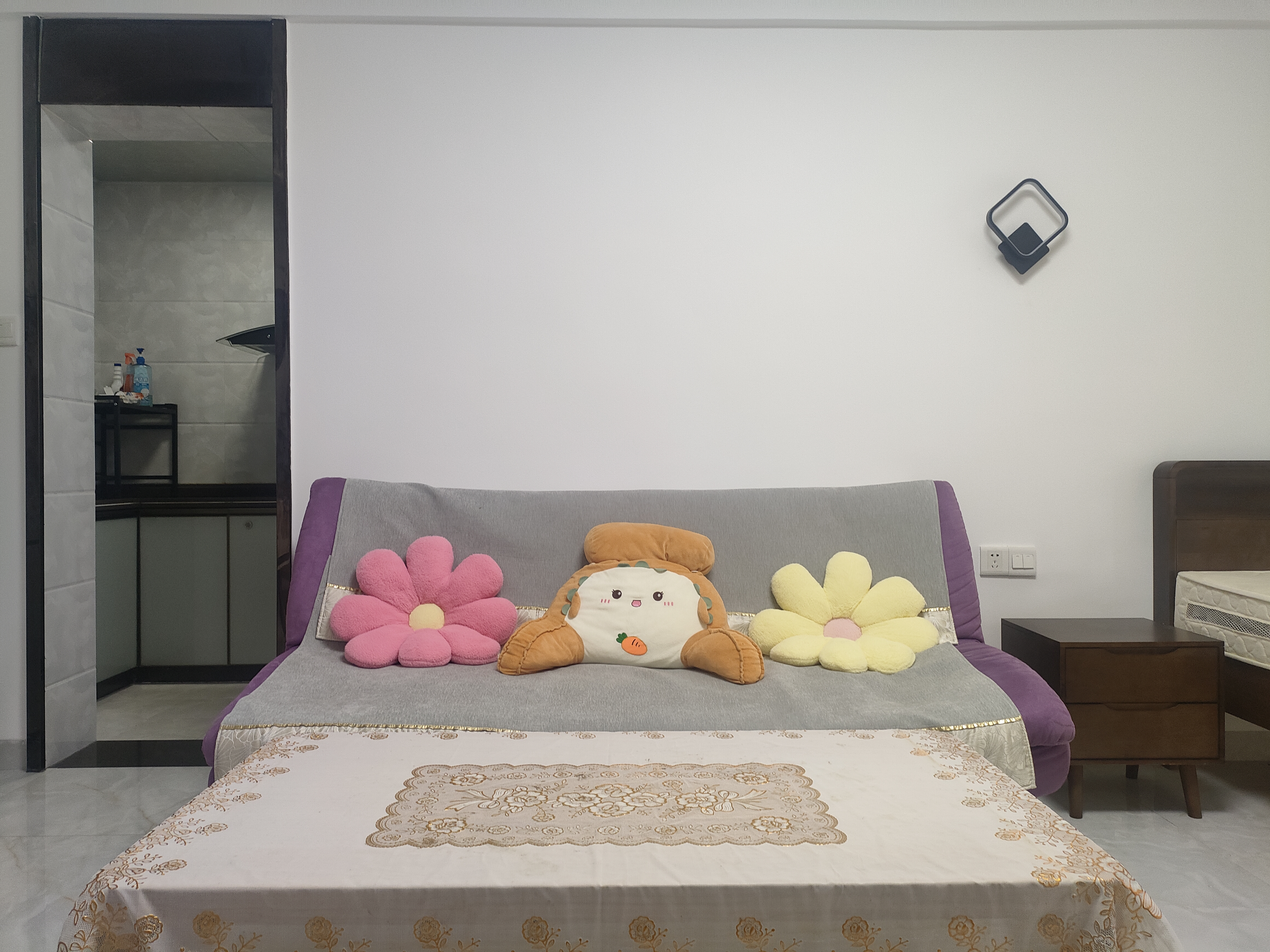 海阔天空-国瑞城二期（雅仕苑）  1室0厅1卫    2300.0元/月室内图