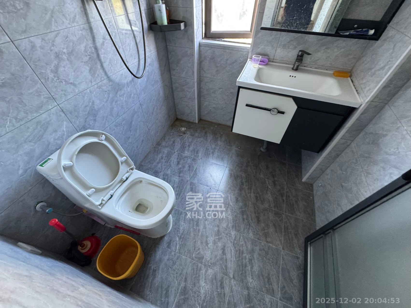 阳光城尚东湾愉景苑 4室2厅2卫 3800.0元/月 阳光城尚东湾愉景苑 4室2厅2卫 3800.0元/月室内图