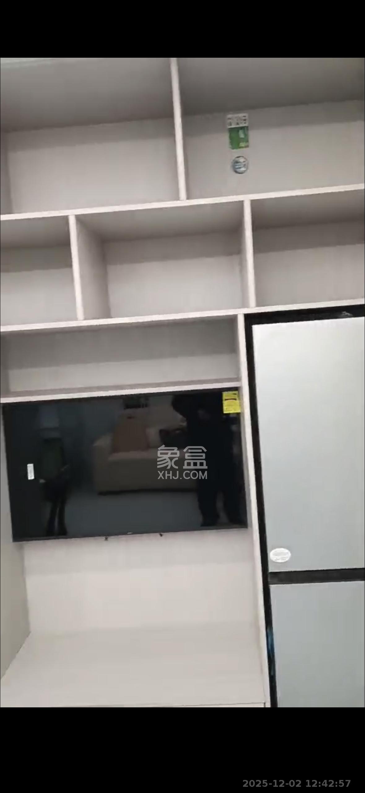 鄱阳汇金中心  1室0厅0卫    1400.0元/月室内图