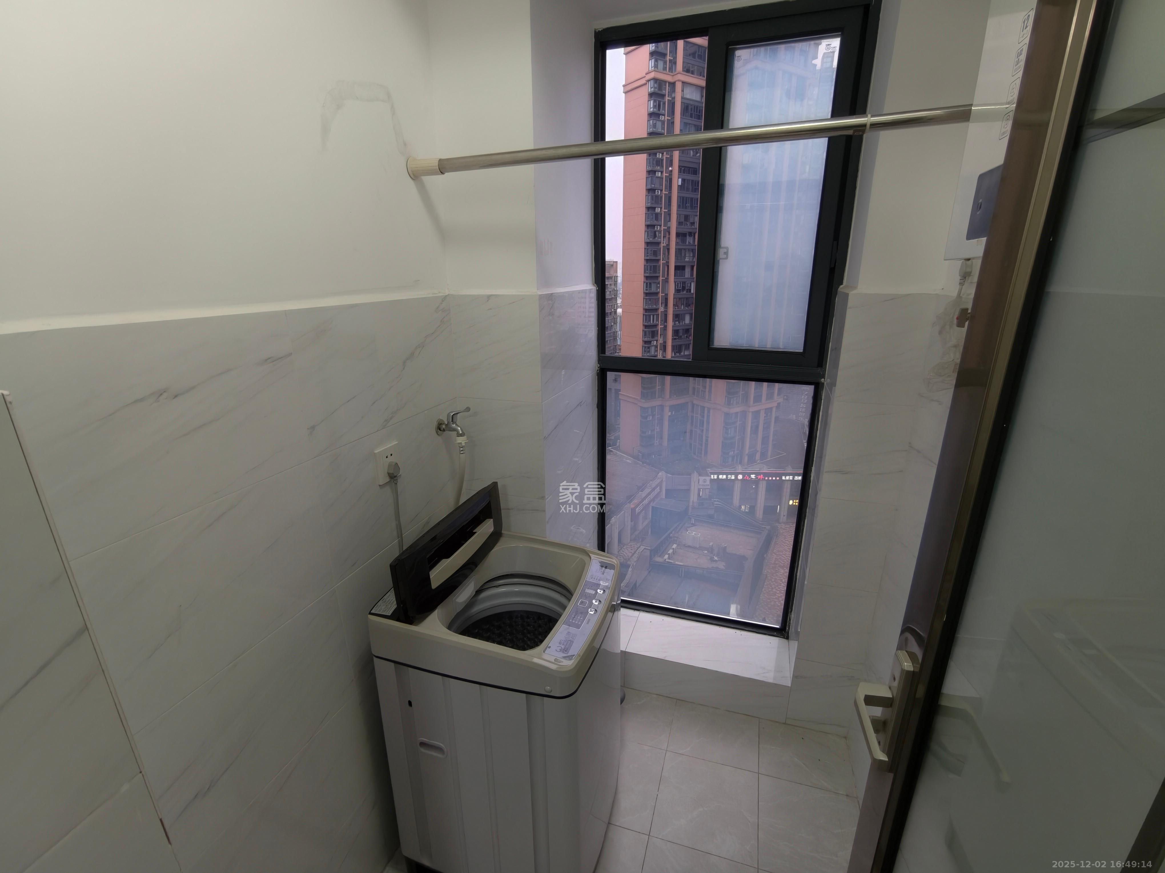 天健城 1室0厅1卫 1800.0元/月 天健城 1室0厅1卫 1800.0元/月室内图