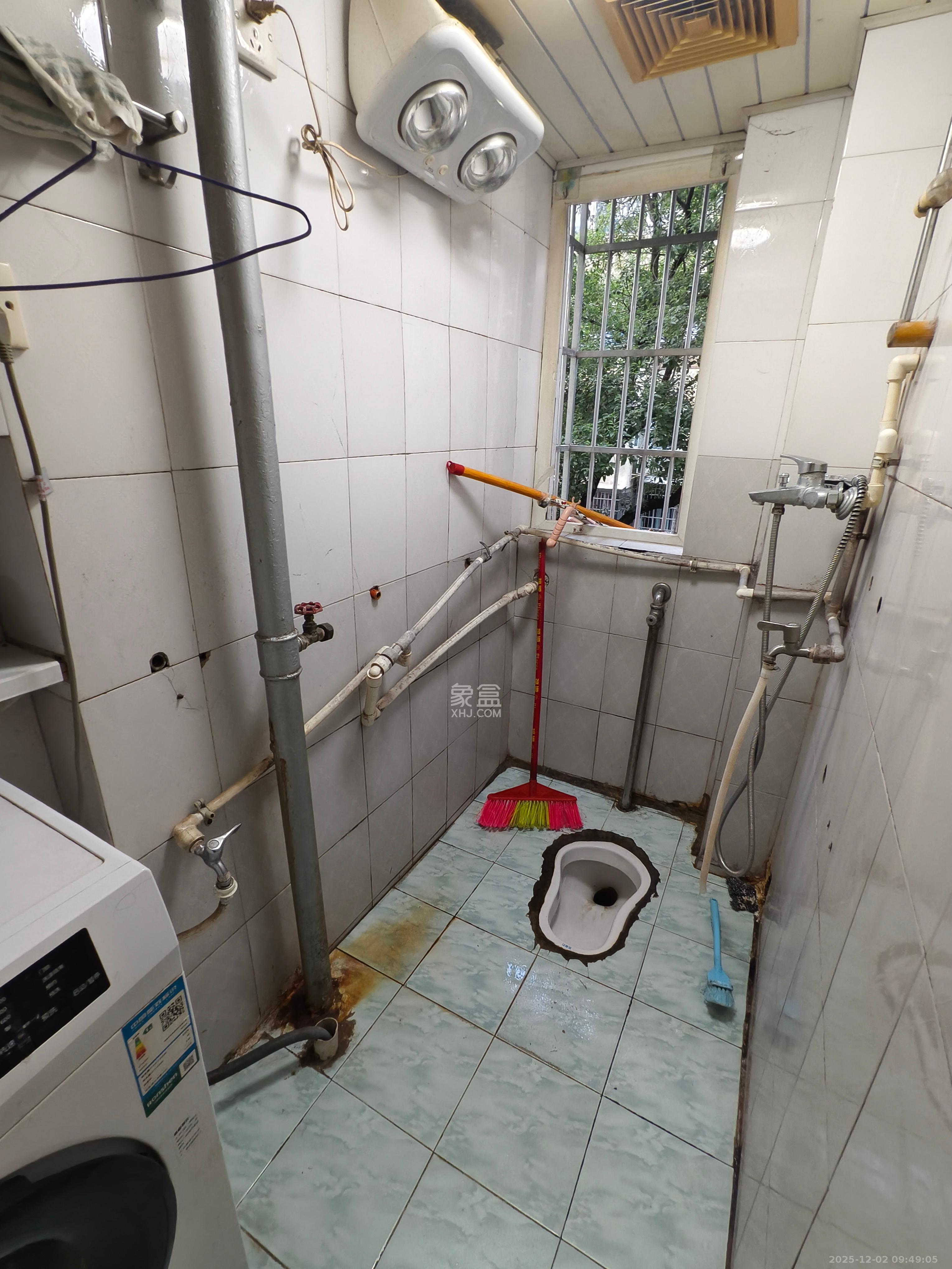 红旗区三片 2室1厅1卫 1400.0元/月 红旗区三片 2室1厅1卫 1400.0元/月室内图