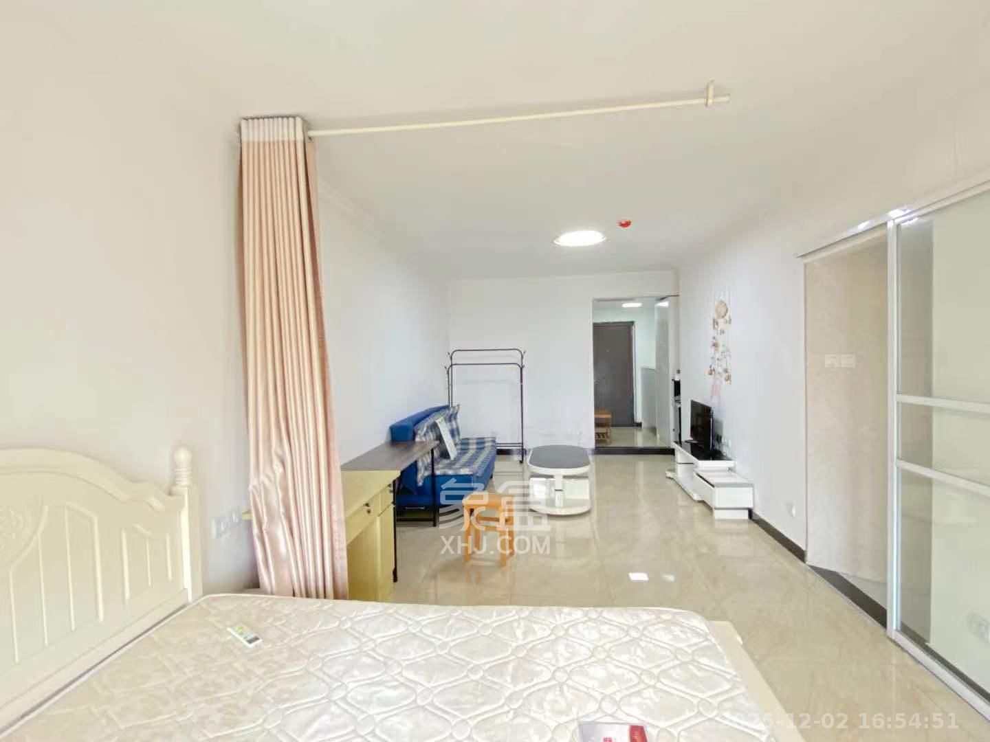 大财门公寓  1室1厅1卫    1900.0元/月