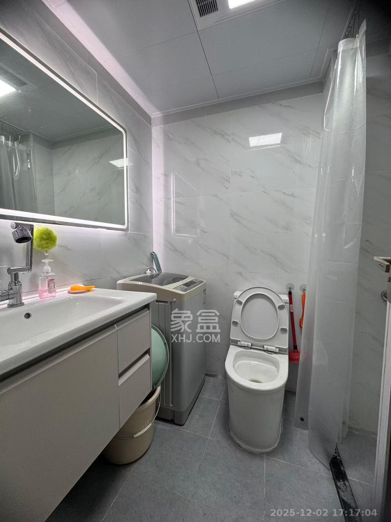 国泰九龙湾 1室1厅1卫 1500.0元/月 国泰九龙湾 1室1厅1卫 1500.0元/月室内图