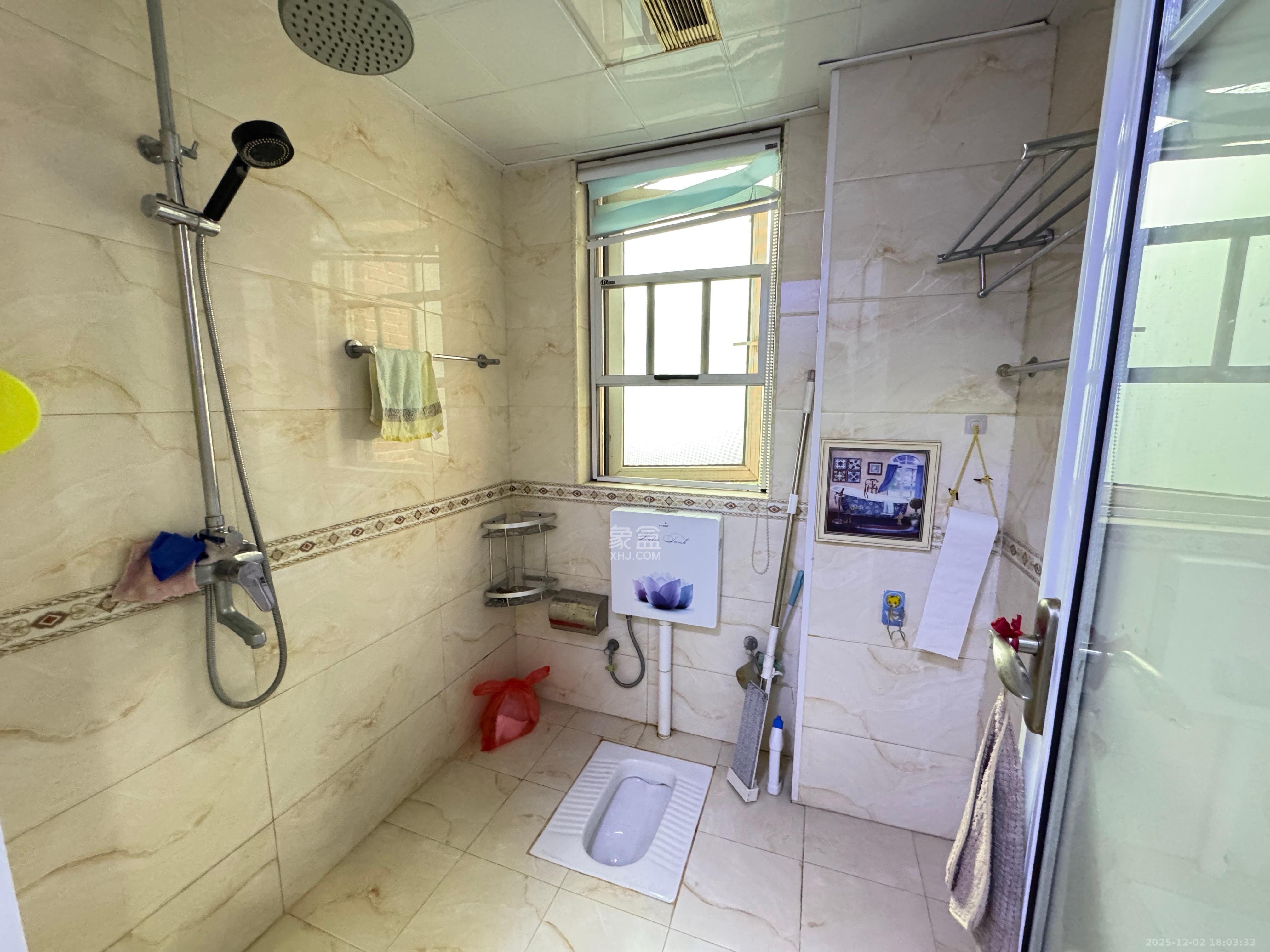 哈佛小镇(五矿哈佛小镇) 3室2厅2卫 68.0万 哈佛小镇(五矿哈佛小镇) 3室2厅2卫 68.0万卫生间