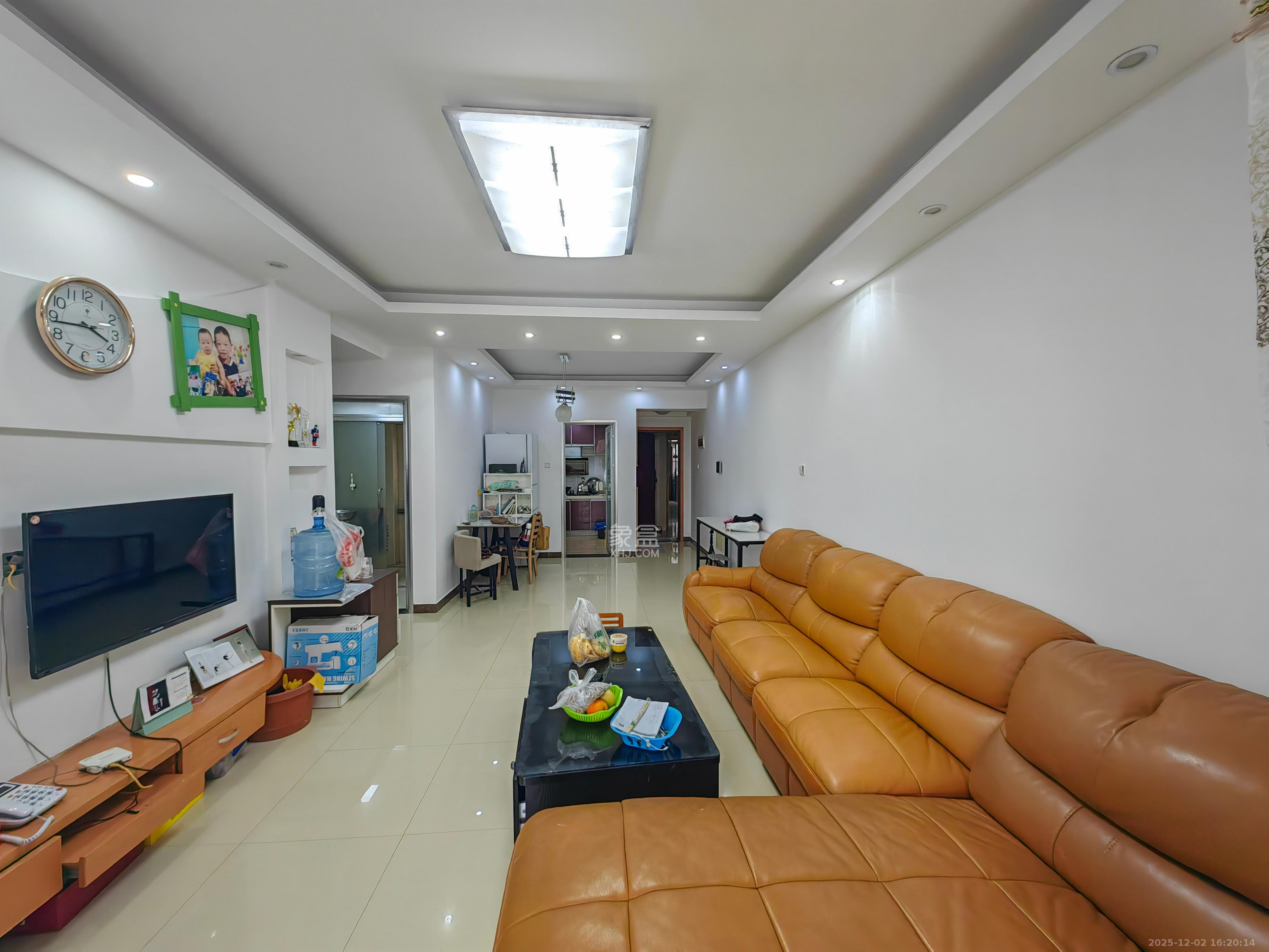 恒广国际景园一二区  2室2厅1卫    1800.0元/月