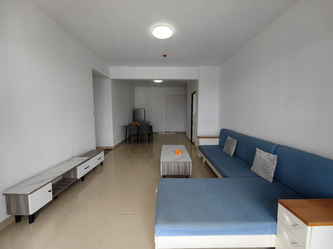 道客和悦坊 3室2厅2卫 2700.0元/月 道客和悦坊 3室2厅2卫 2700.0元/月室内图