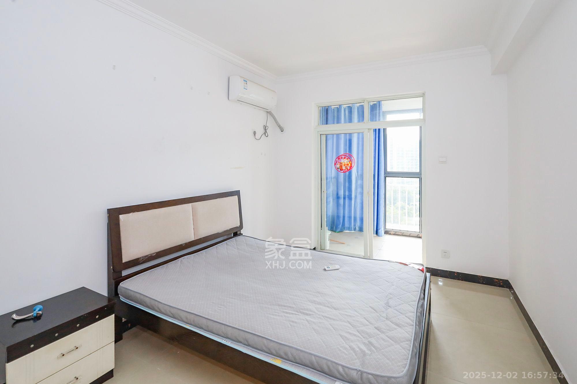 新诚小区  2室1厅1卫    1800.0元/月室内图