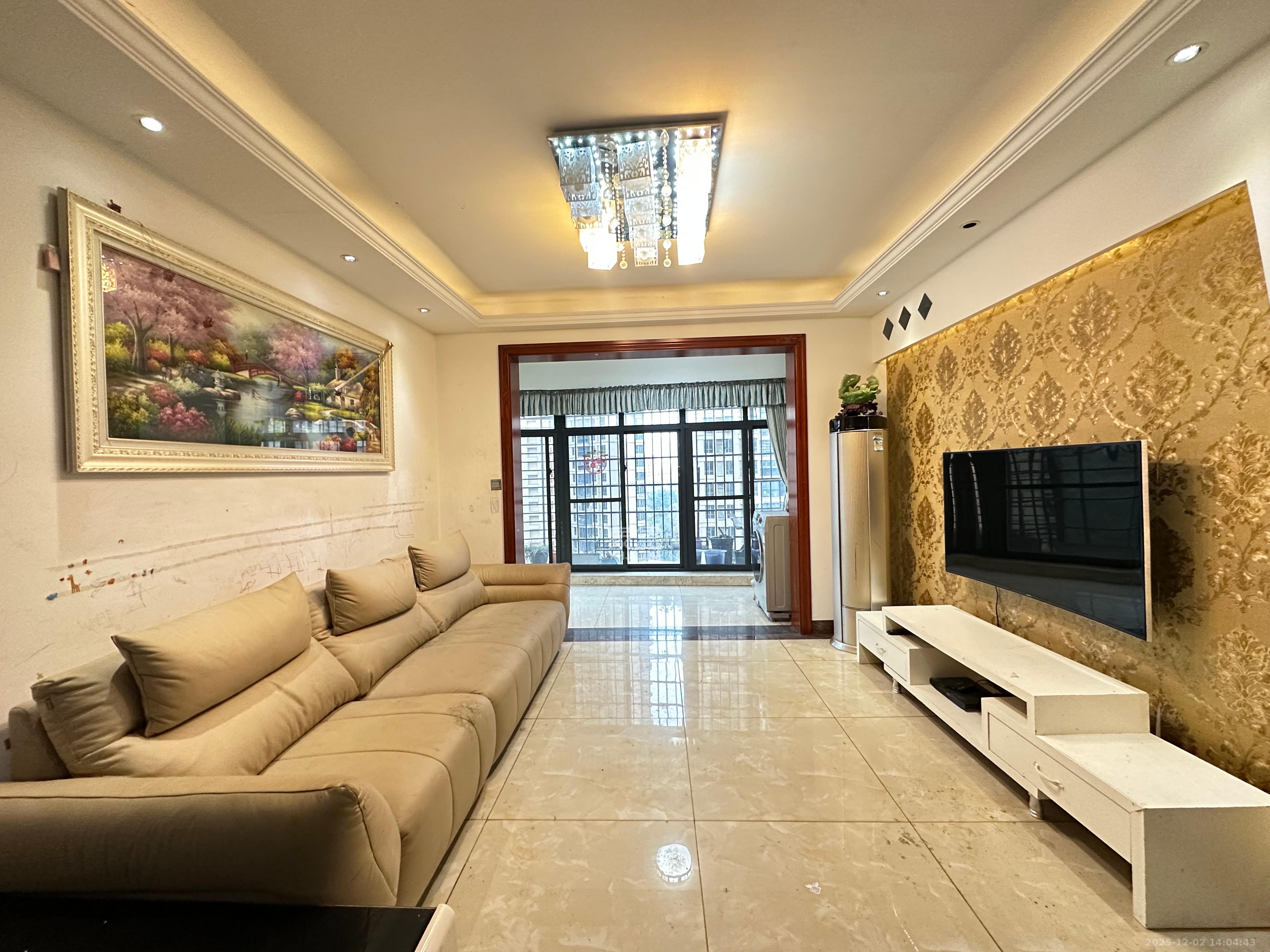 保利麓谷林语C区  4室2厅2卫    3000.0元/月室内图1